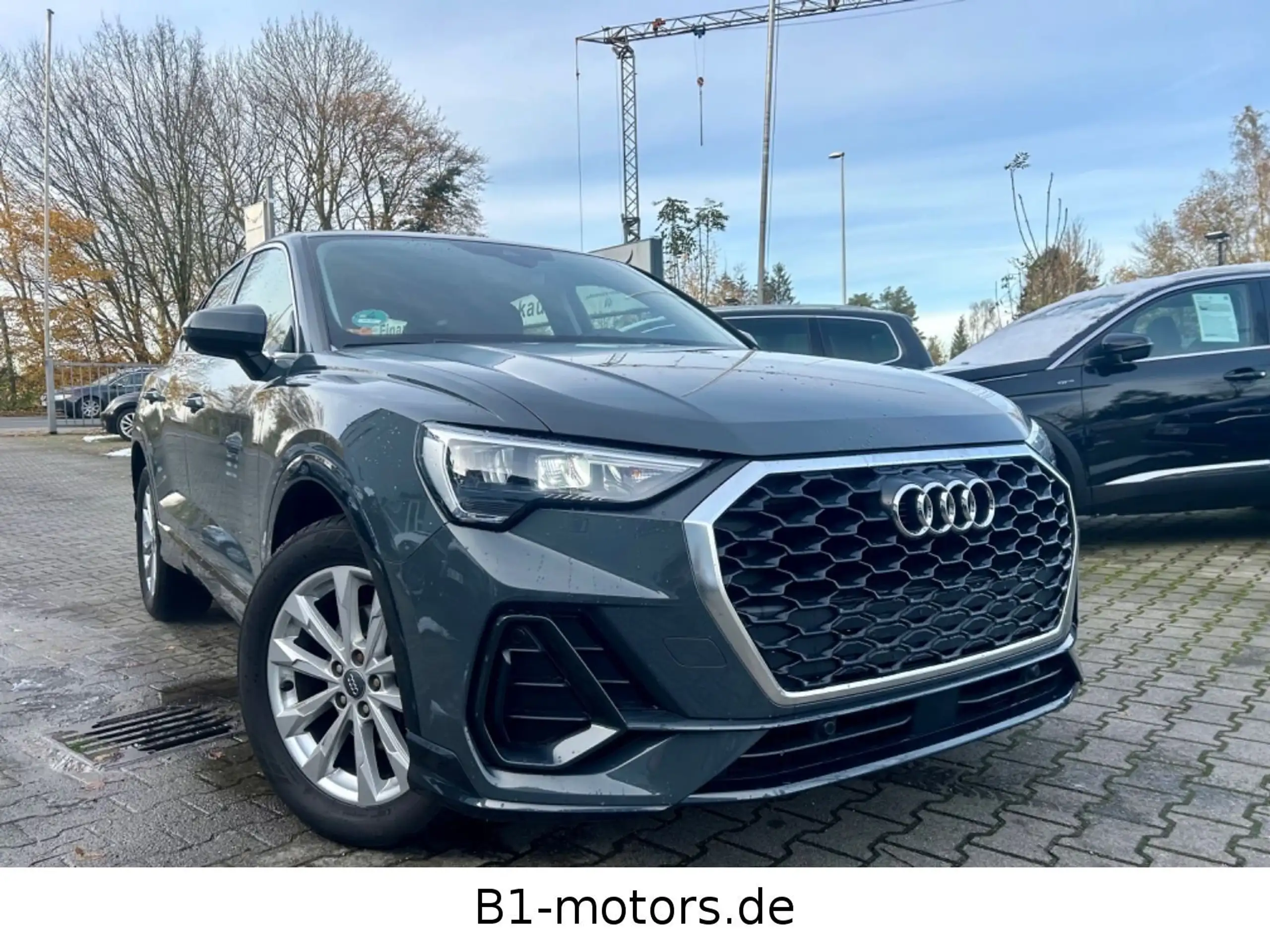 Audi Q3 2021