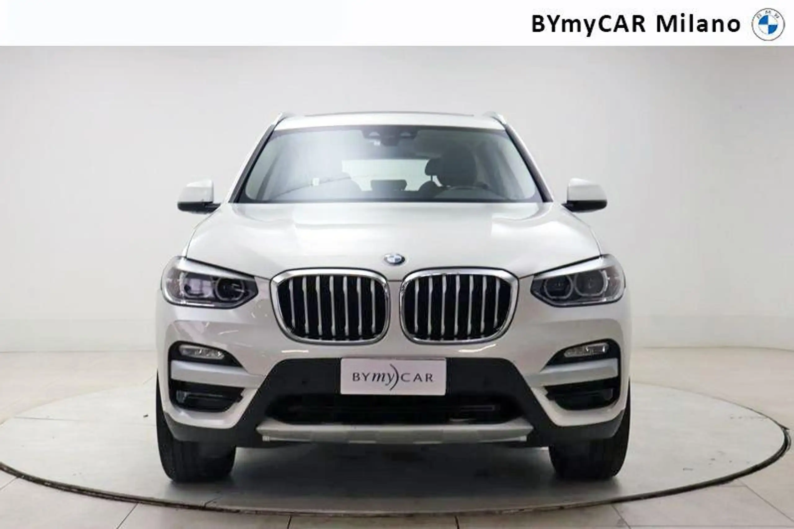 BMW - X3