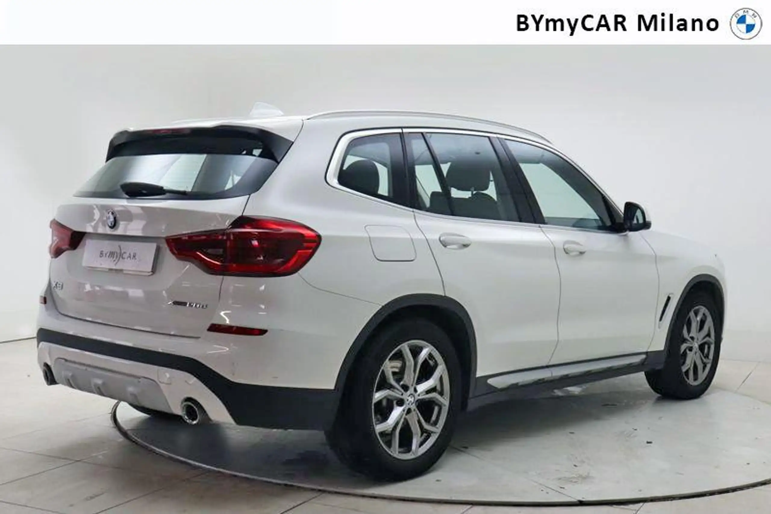 BMW - X3