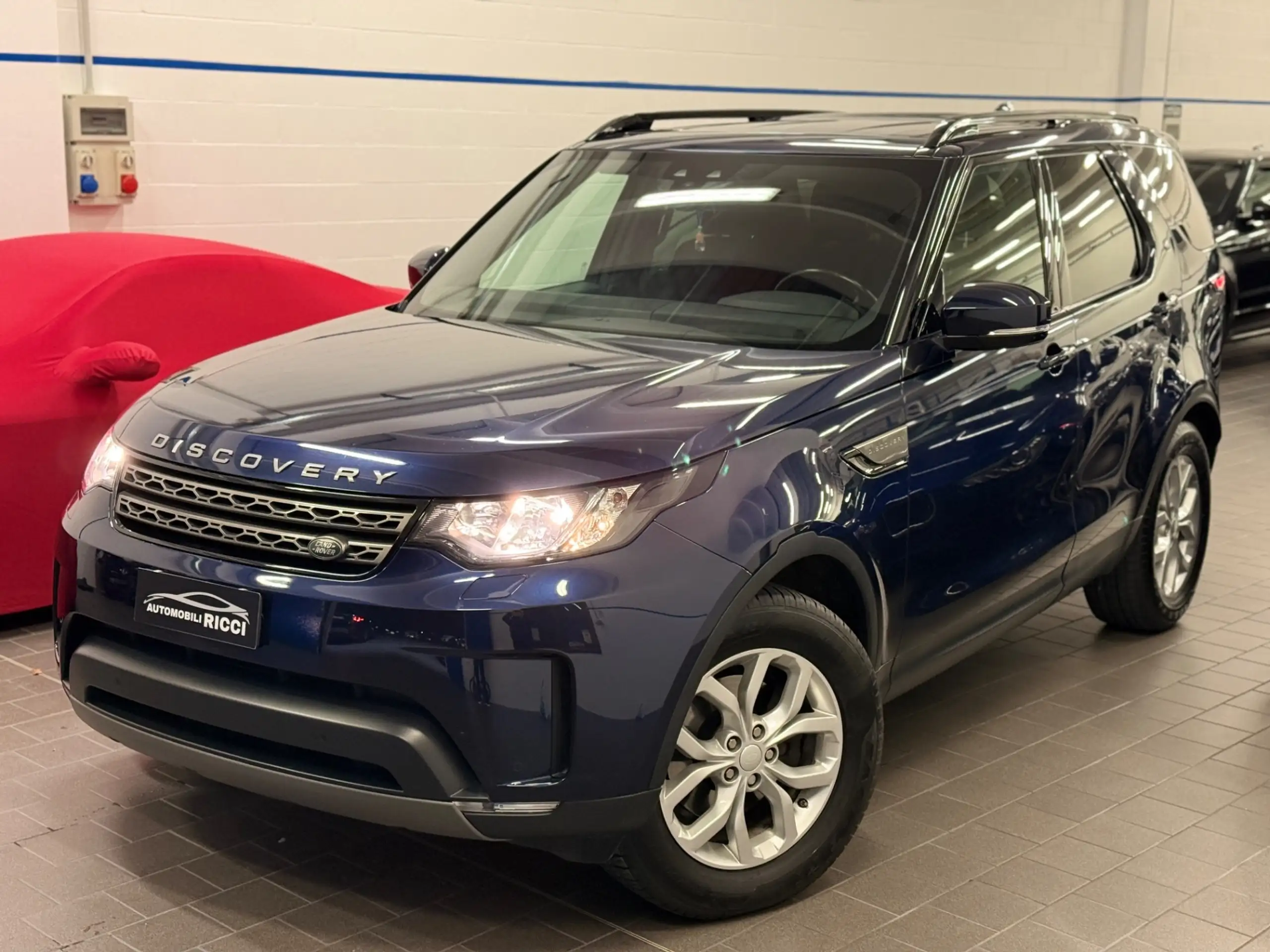 Land Rover Discovery 2018