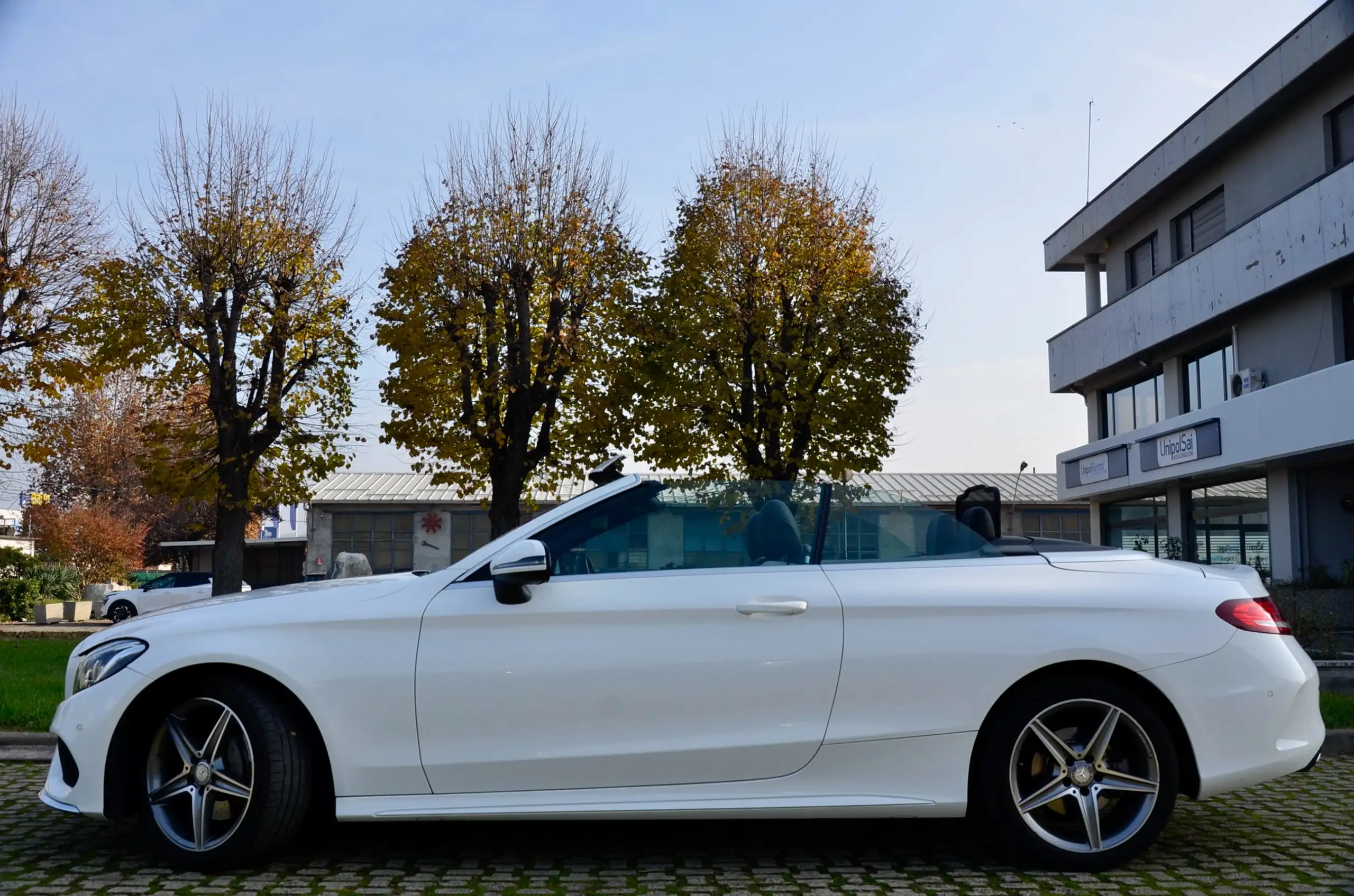 Mercedes-Benz - C 220