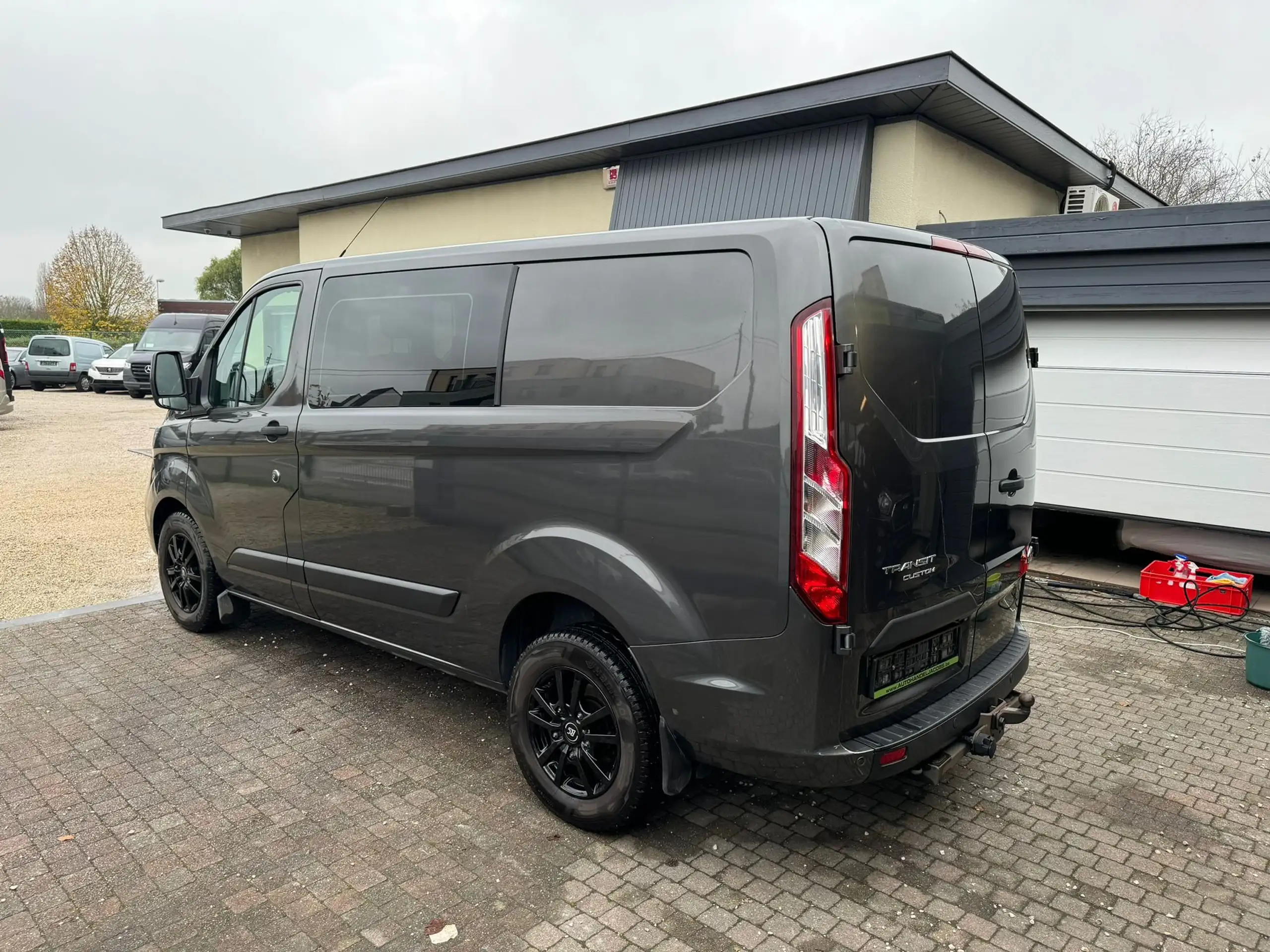 Ford - Transit Custom