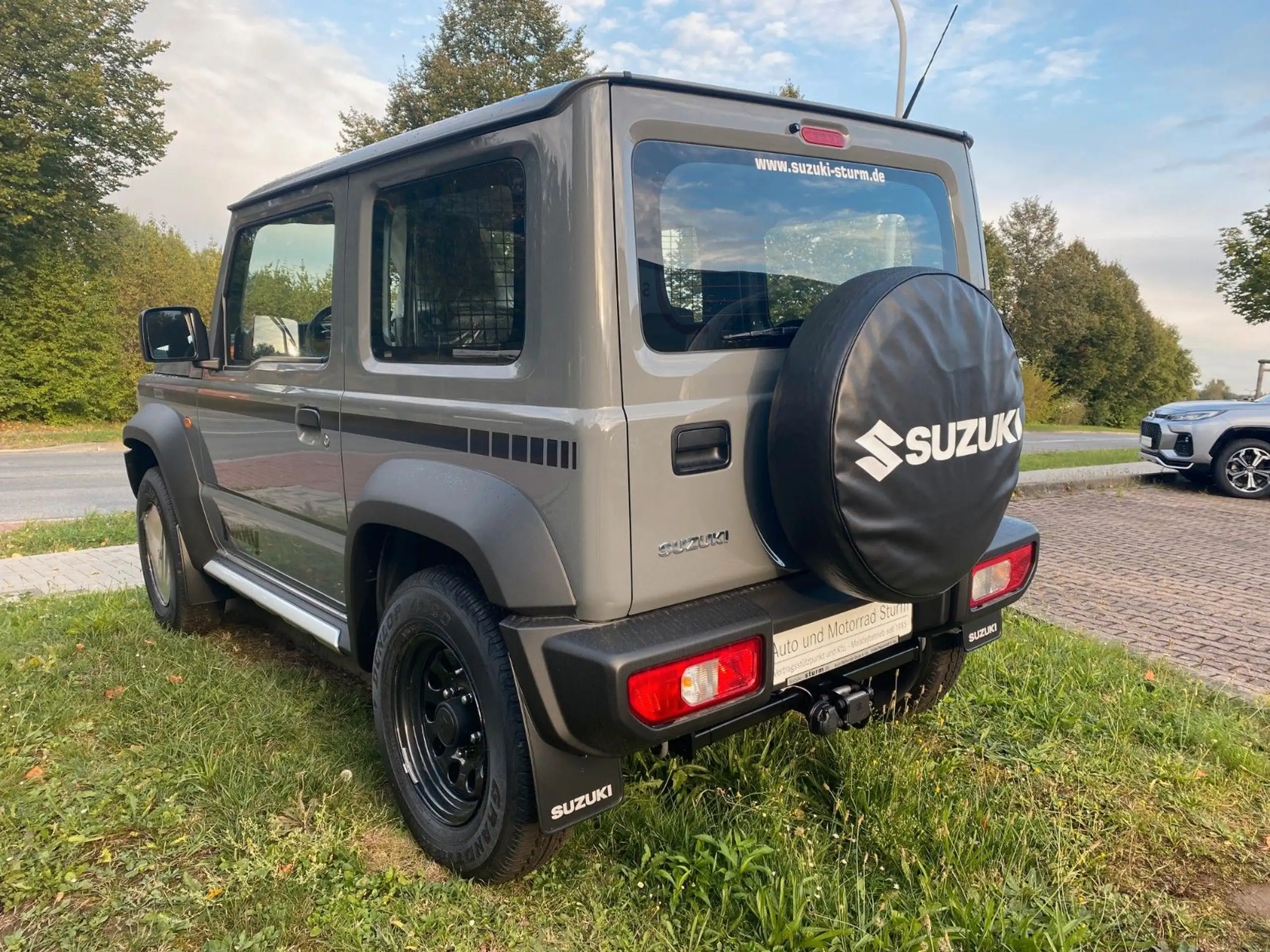 Suzuki - Jimny