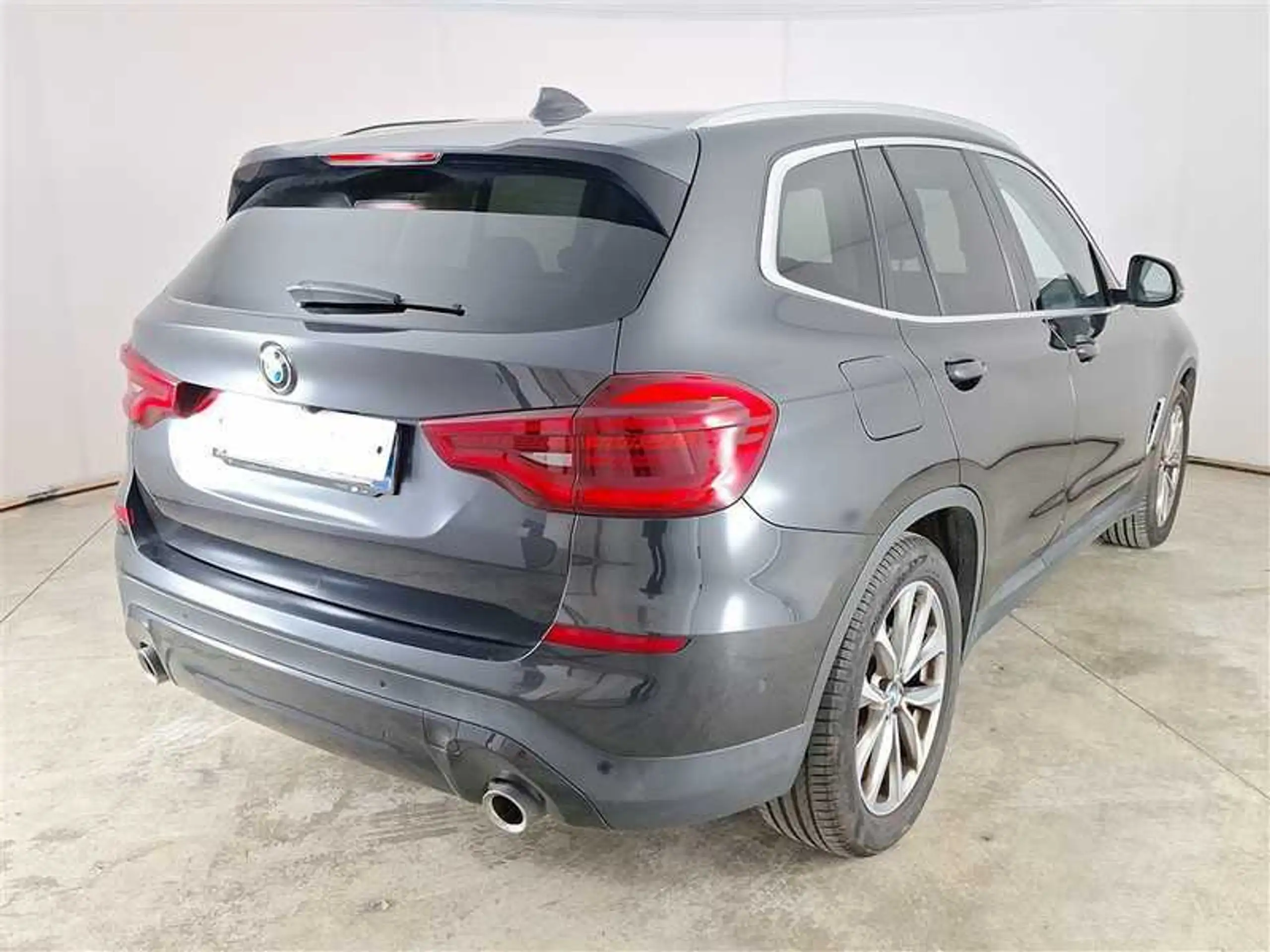 BMW - X3