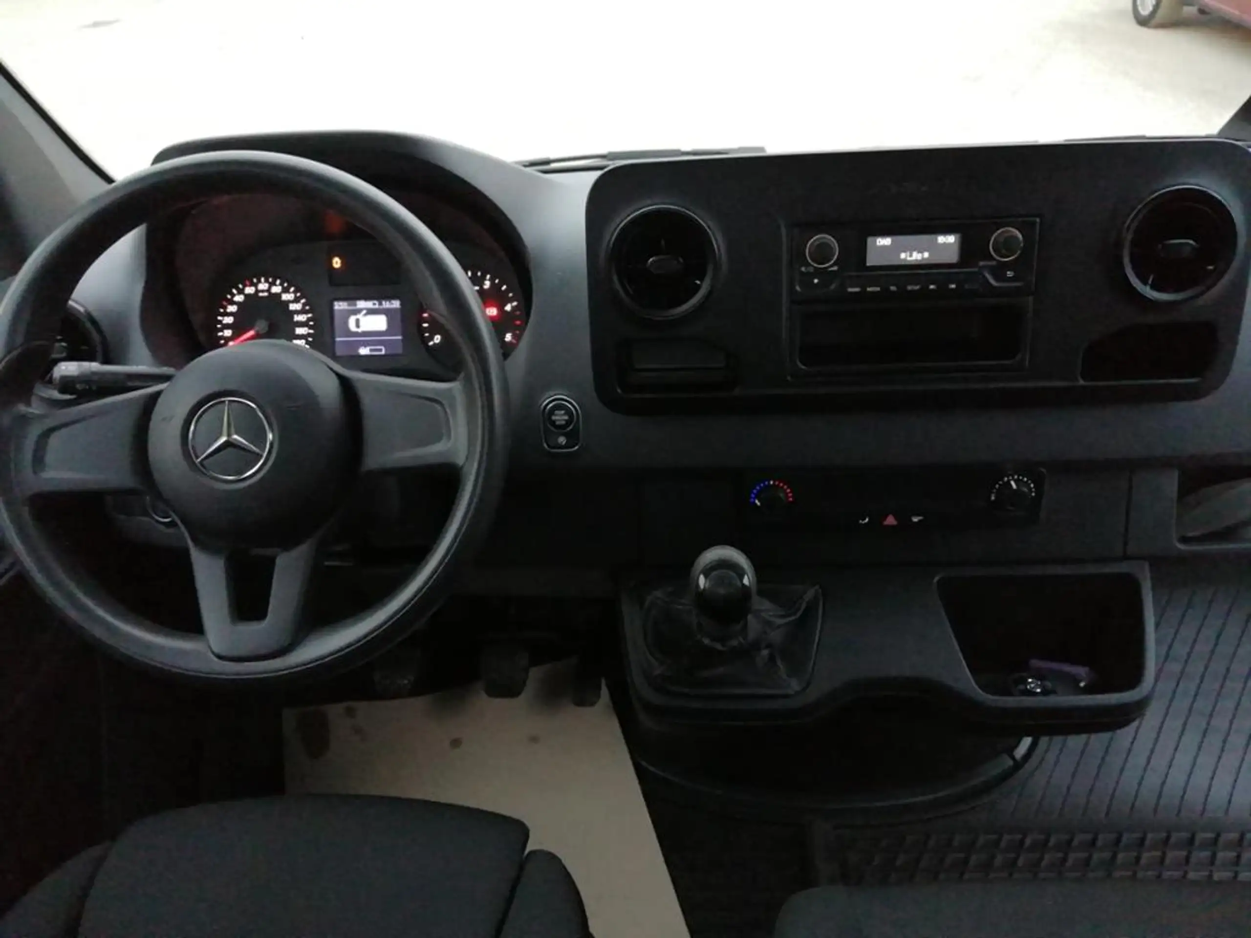 Mercedes-Benz - Sprinter