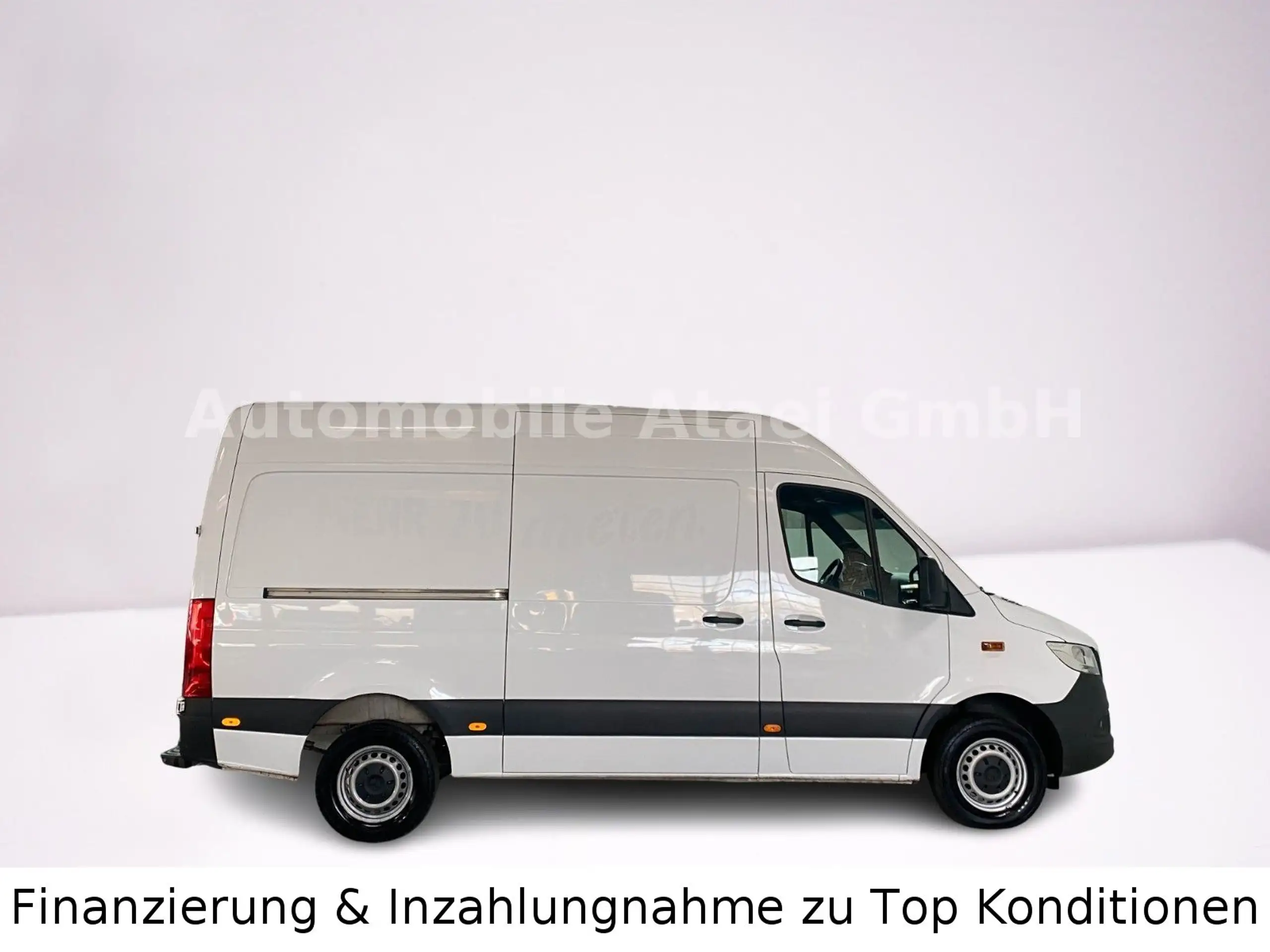 Mercedes-Benz - Sprinter