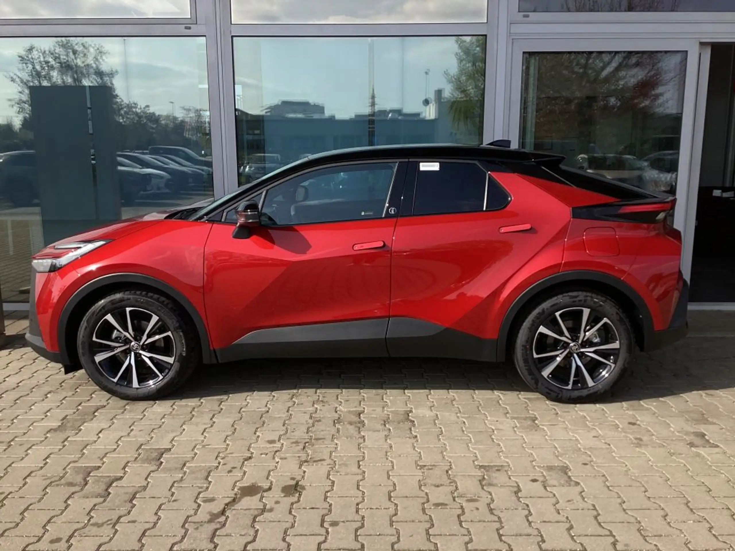 Toyota - C-HR