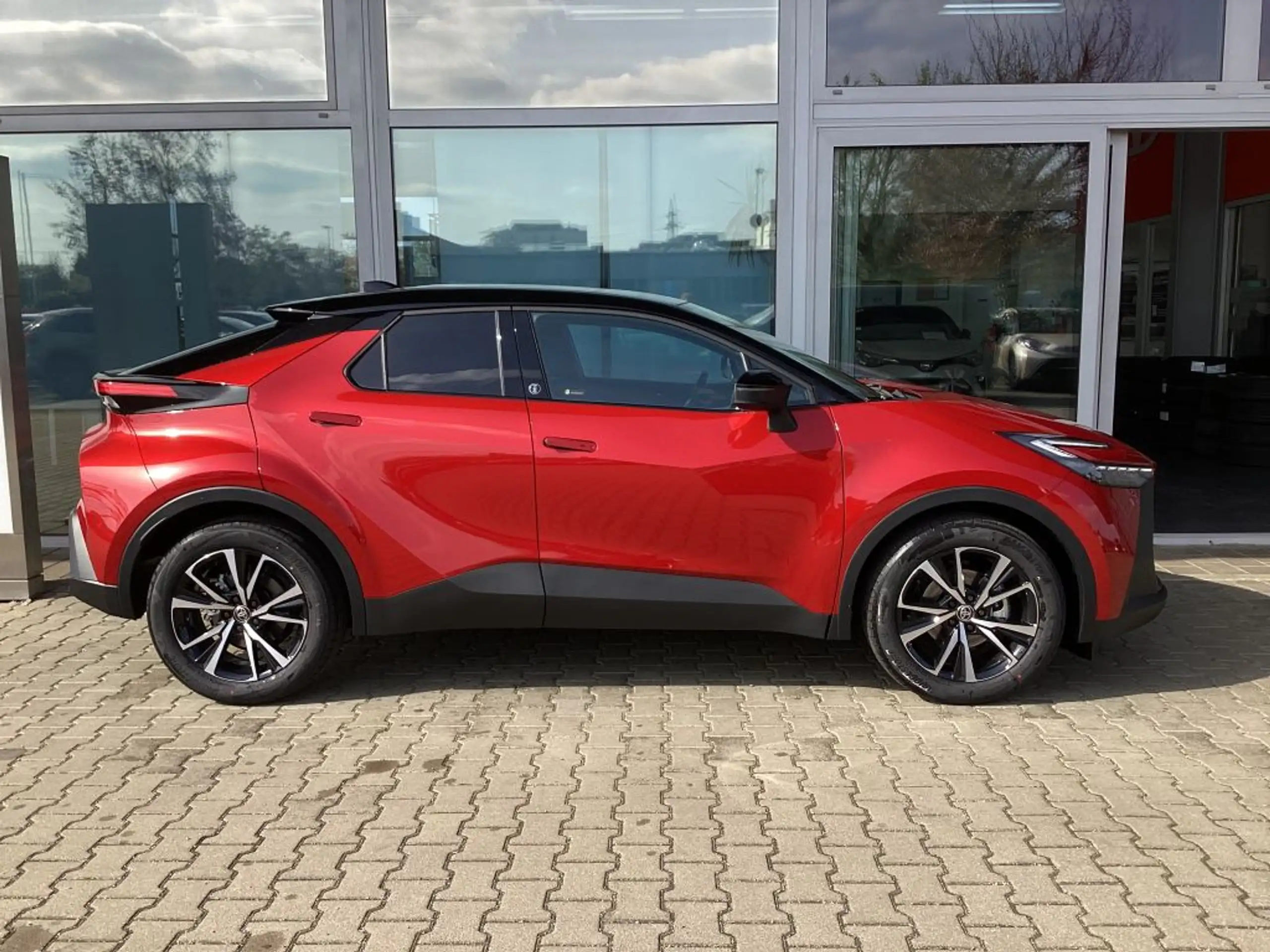 Toyota - C-HR