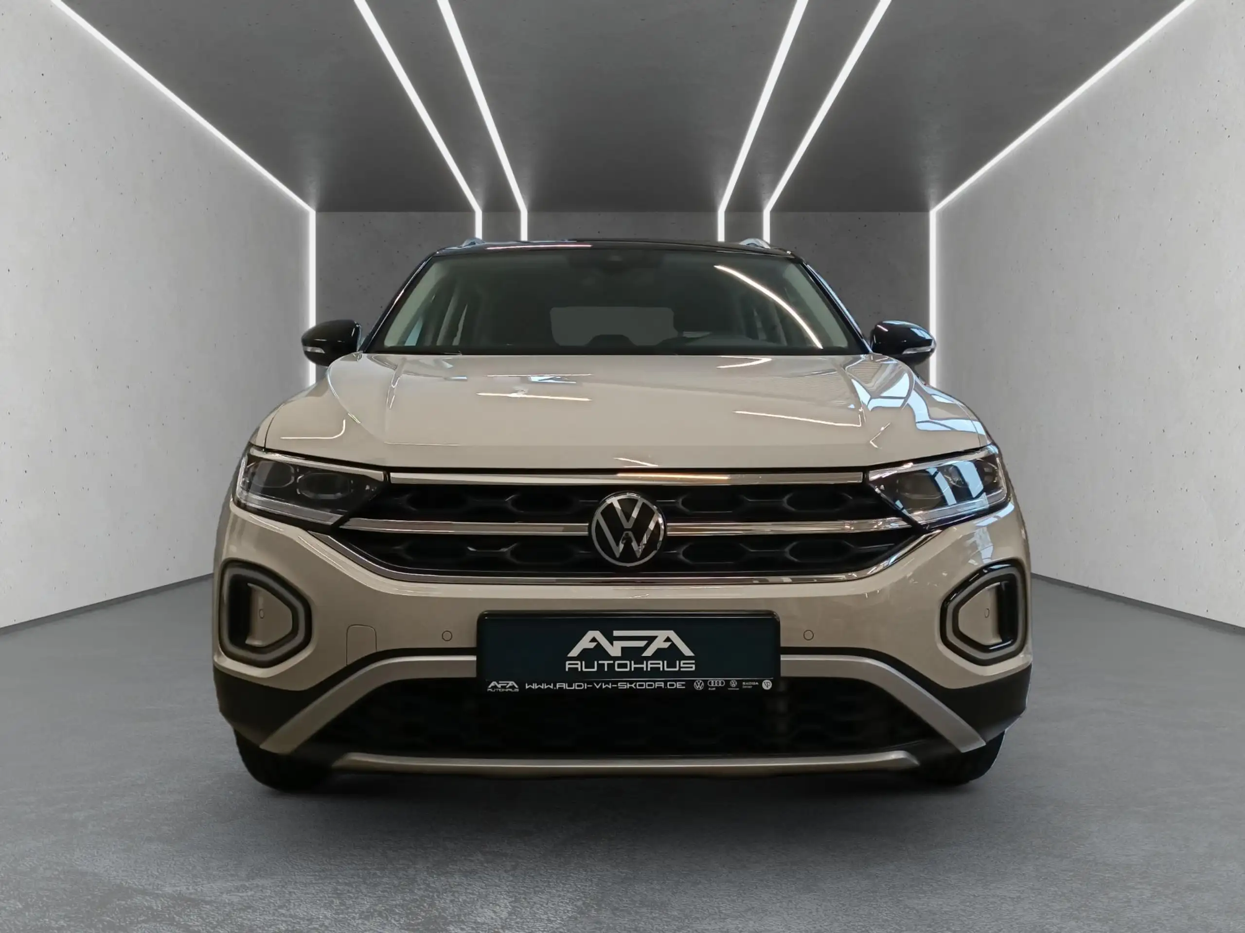 Volkswagen - T-Roc