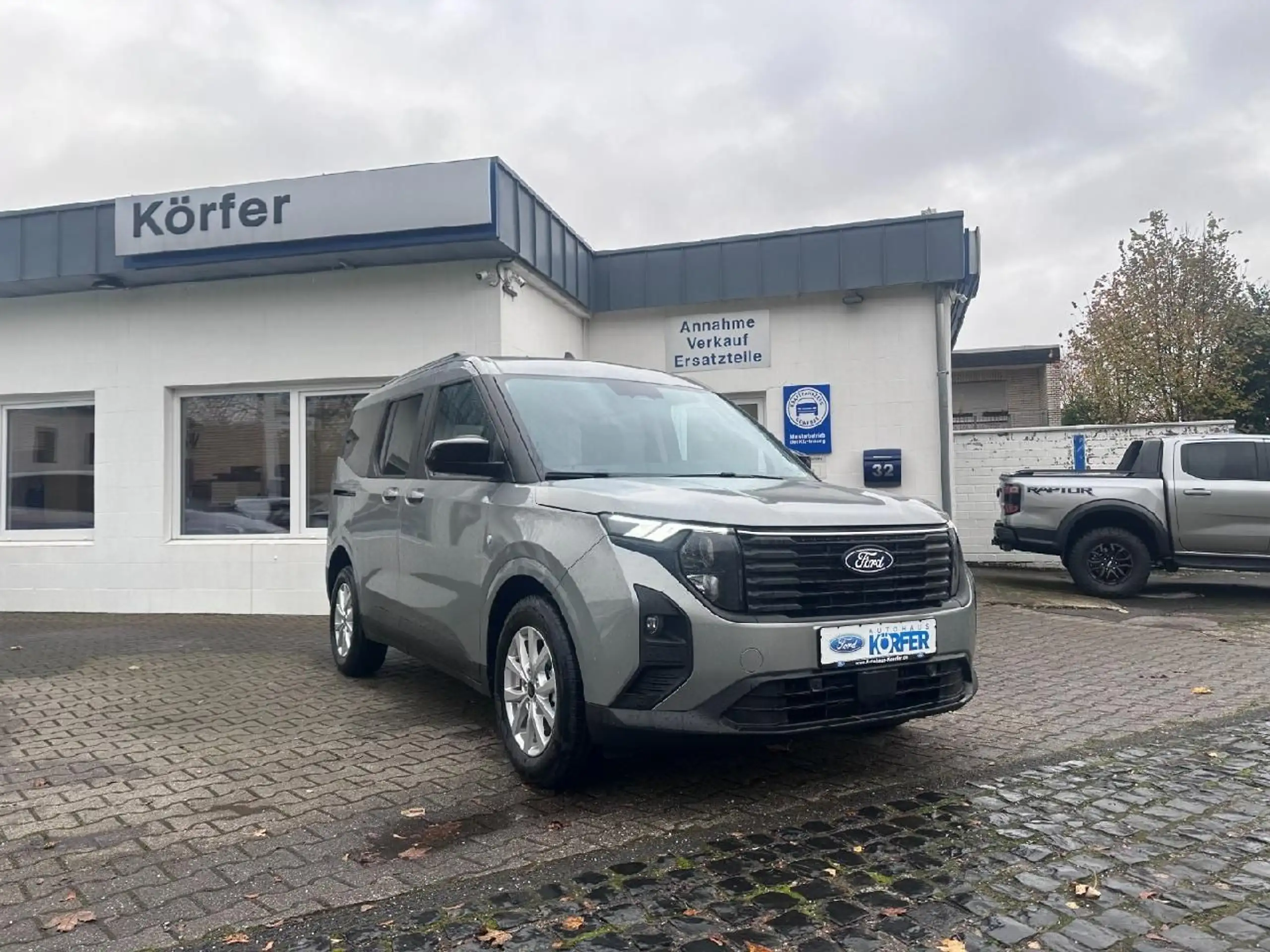 Ford - Tourneo Courier