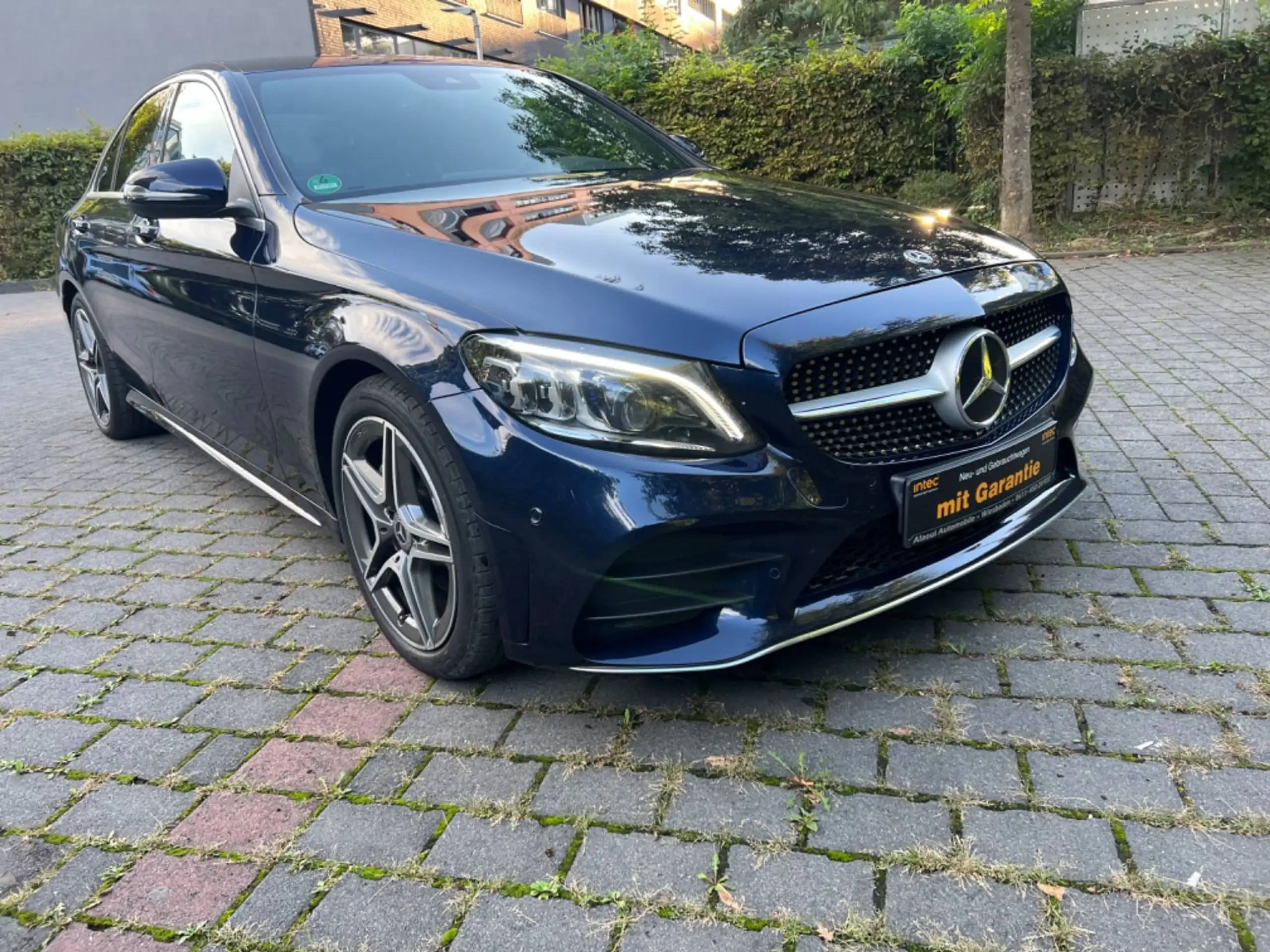 Mercedes-Benz - C 220