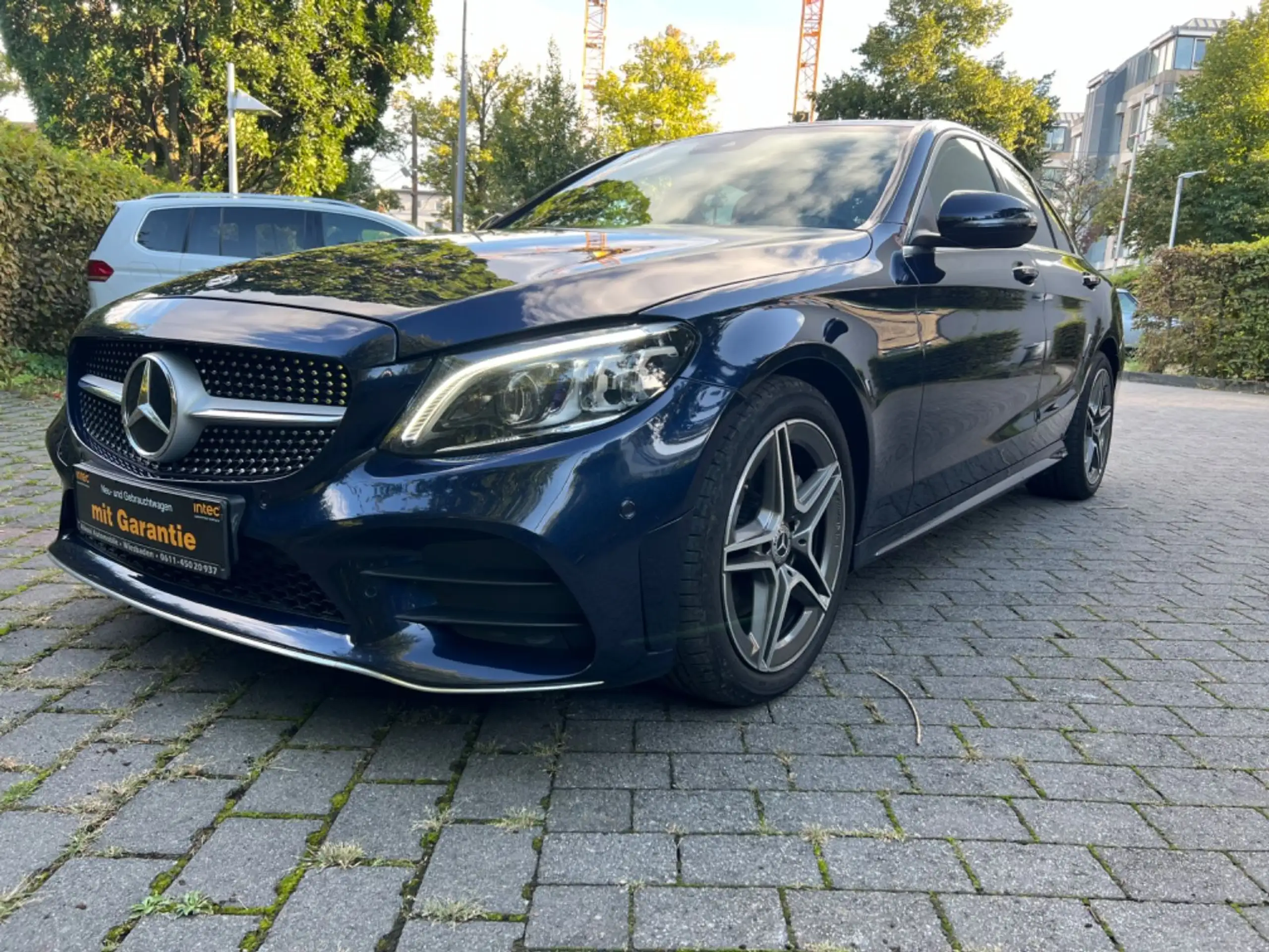 Mercedes-Benz - C 220