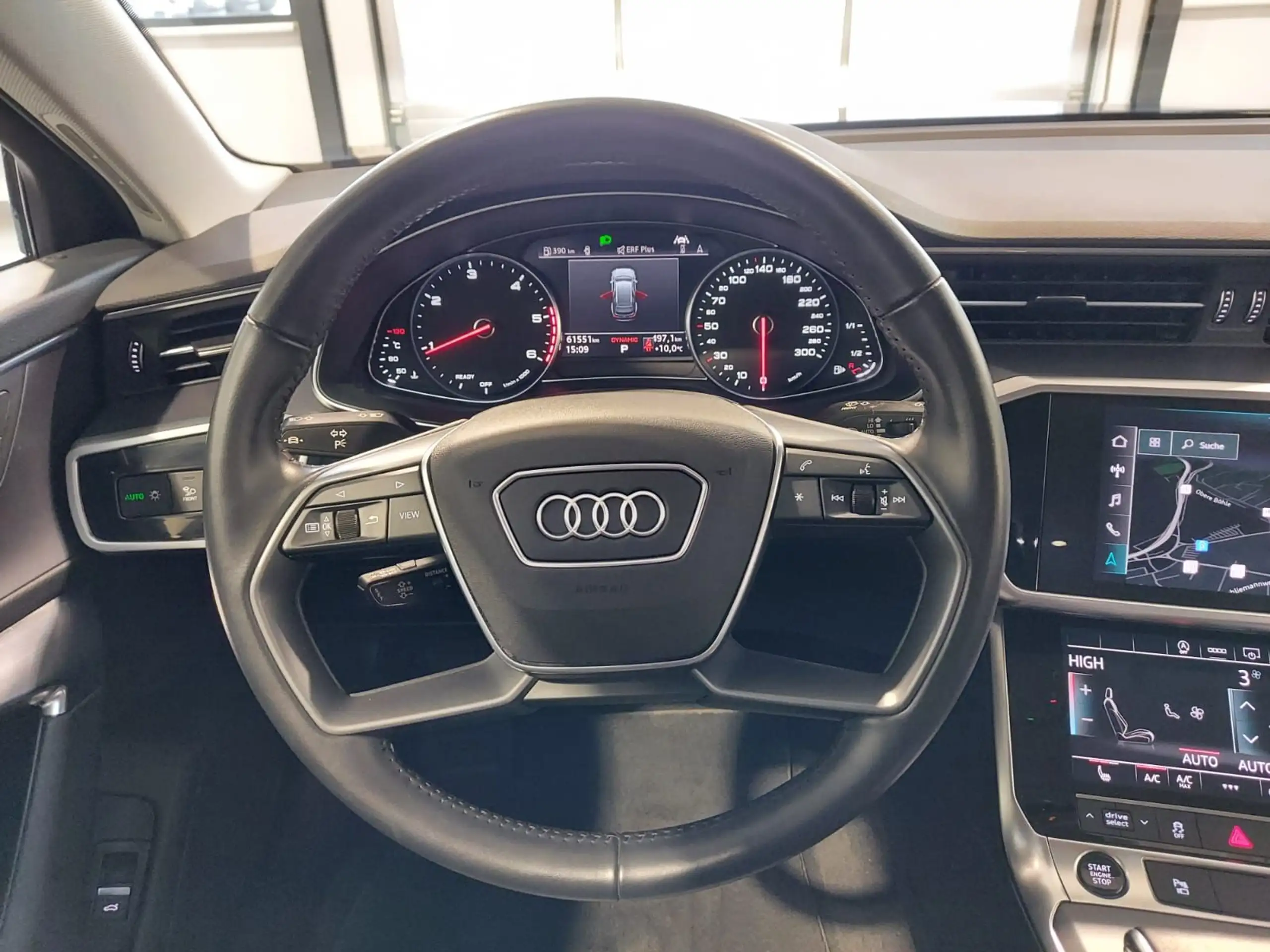 Audi - A6