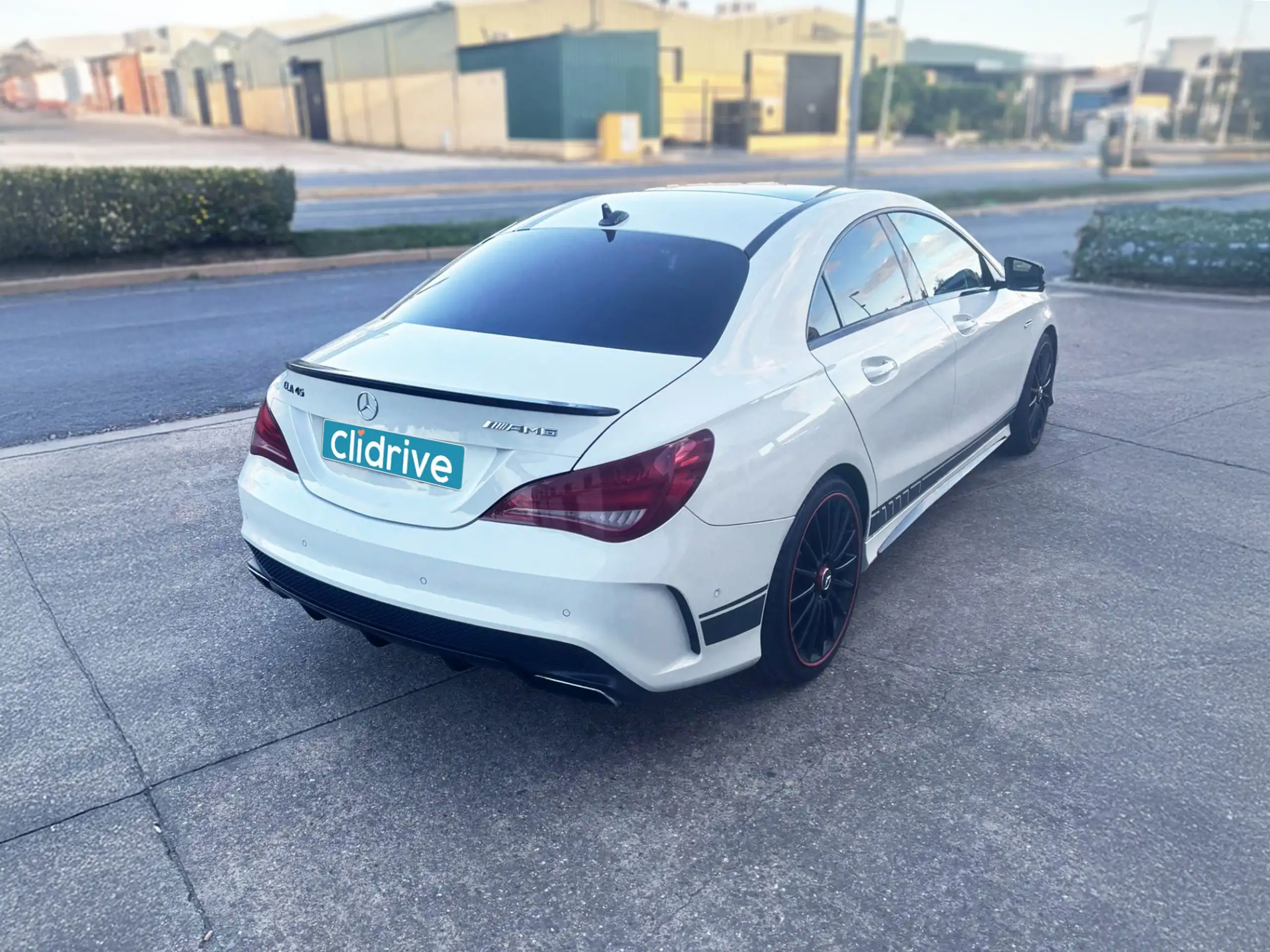 Mercedes-Benz - CLA 45 AMG