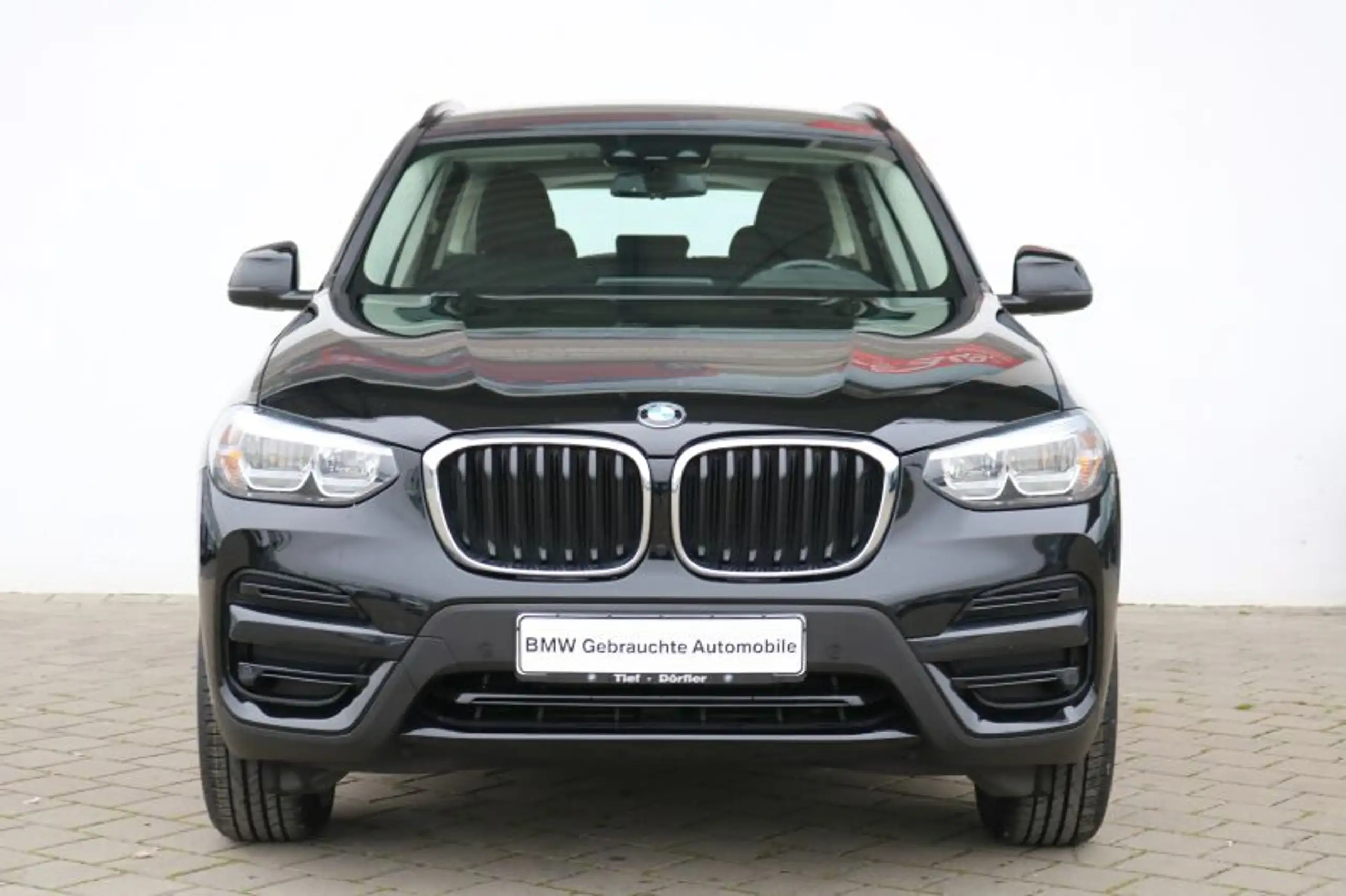 BMW - X3