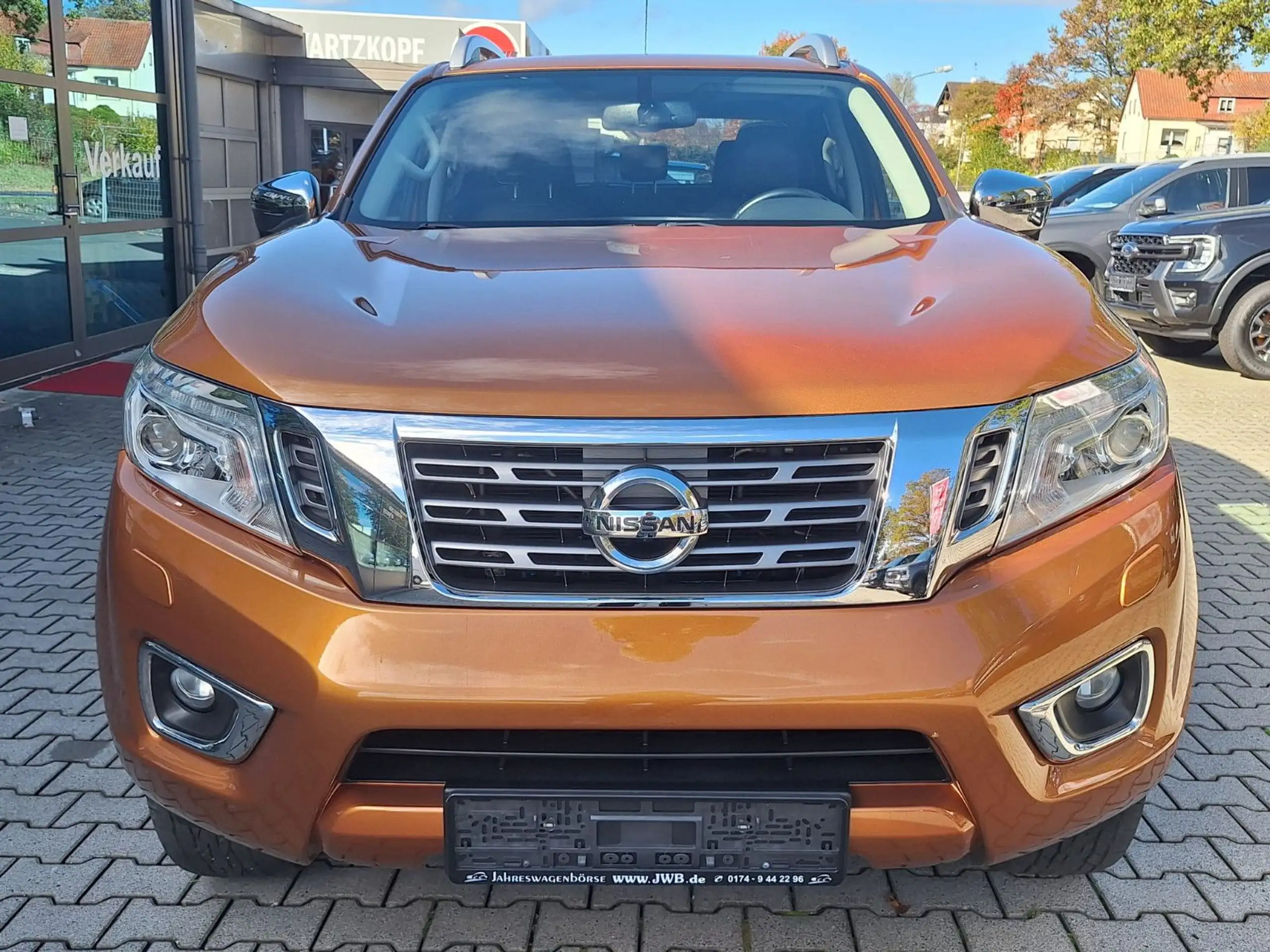 Nissan - Navara