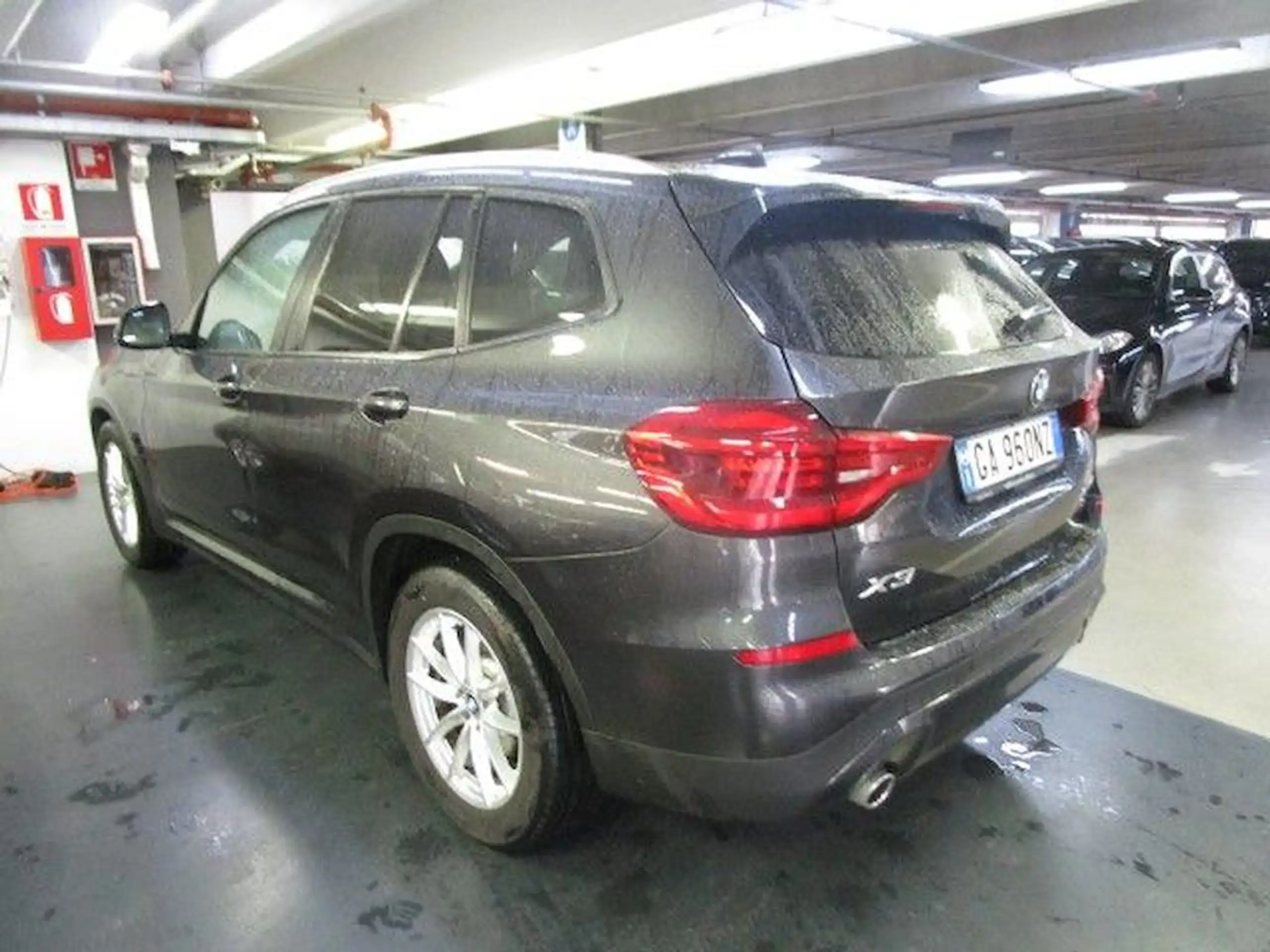 BMW - X3