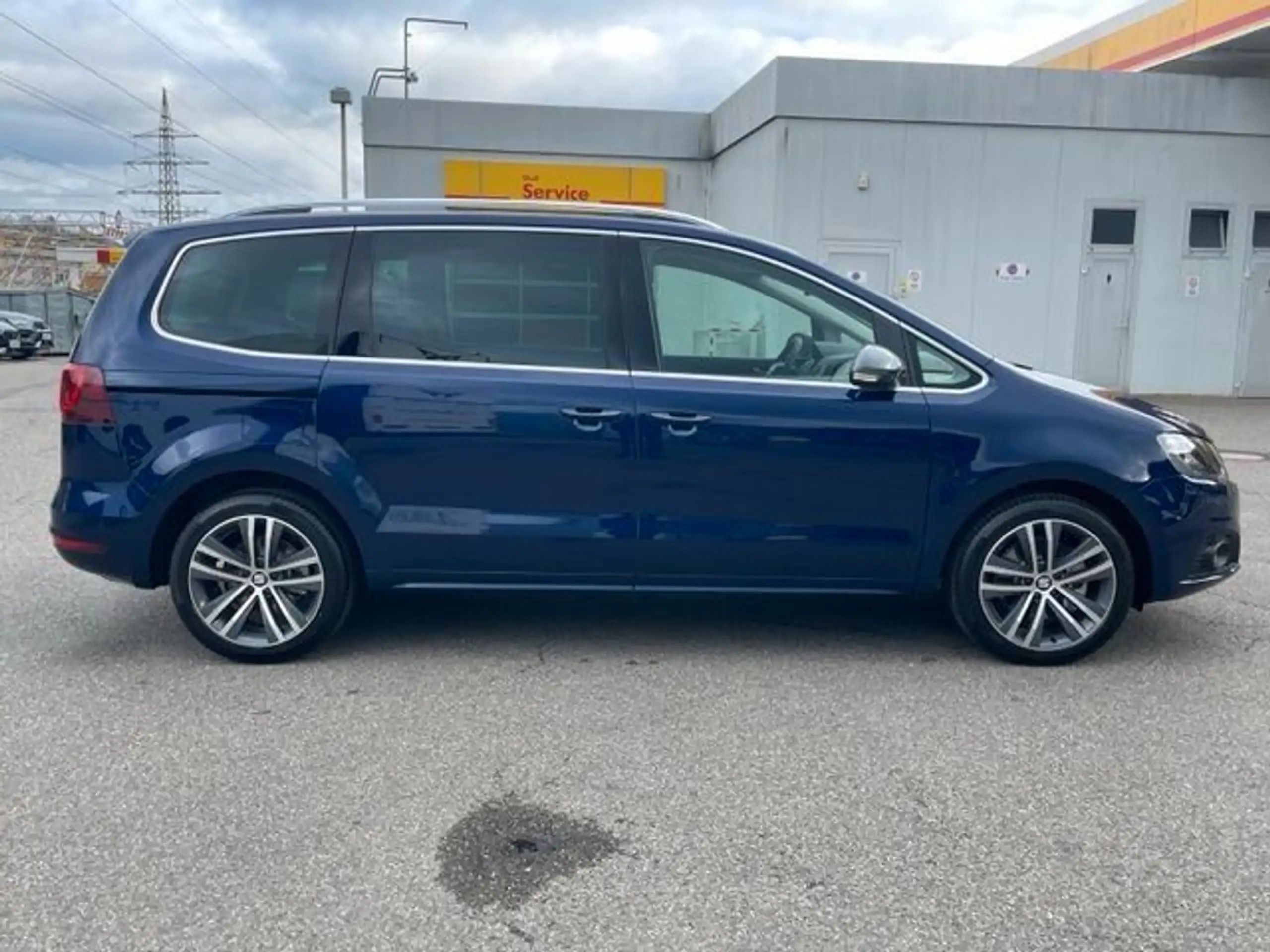 SEAT - Alhambra