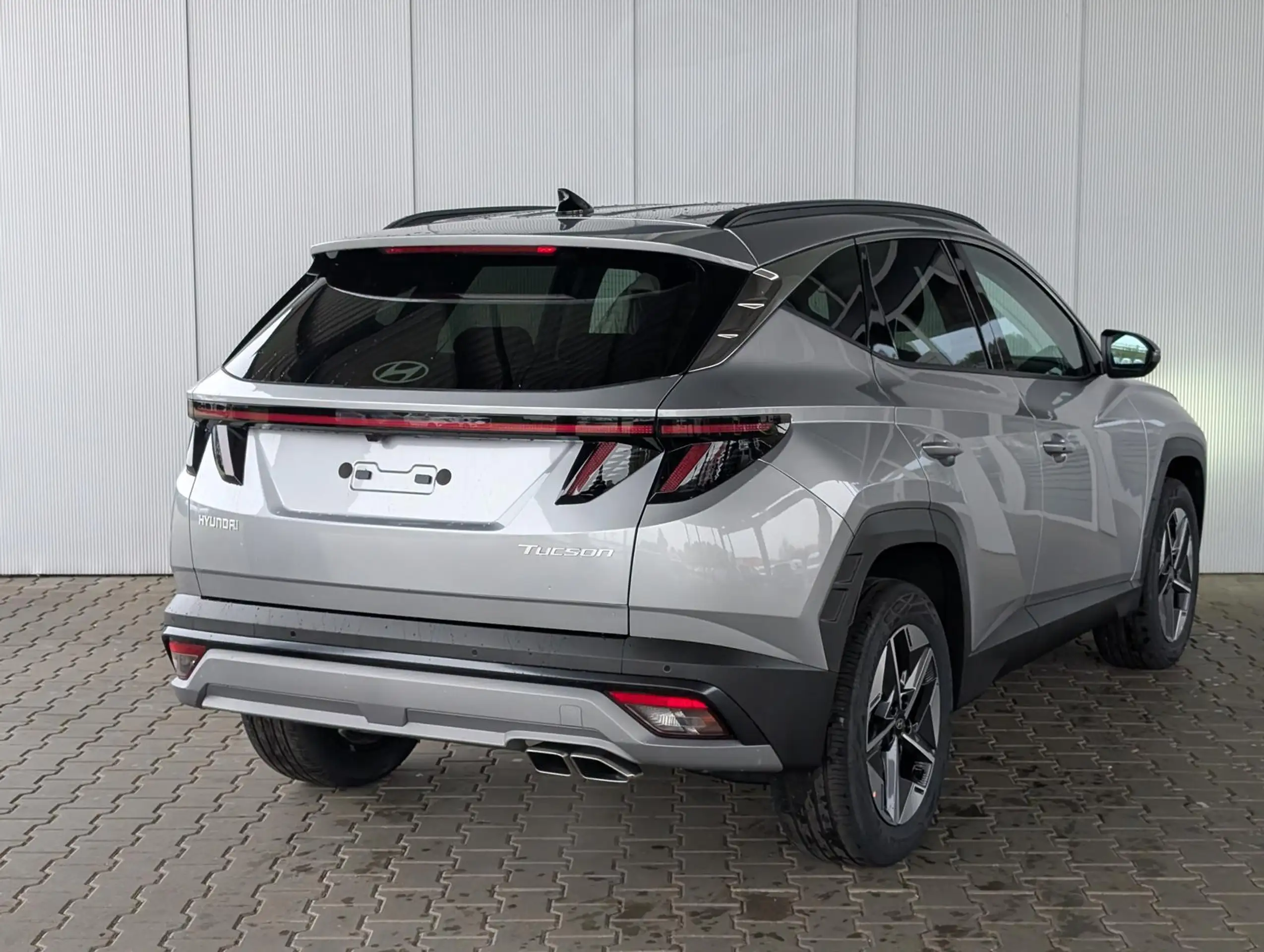 Hyundai - TUCSON