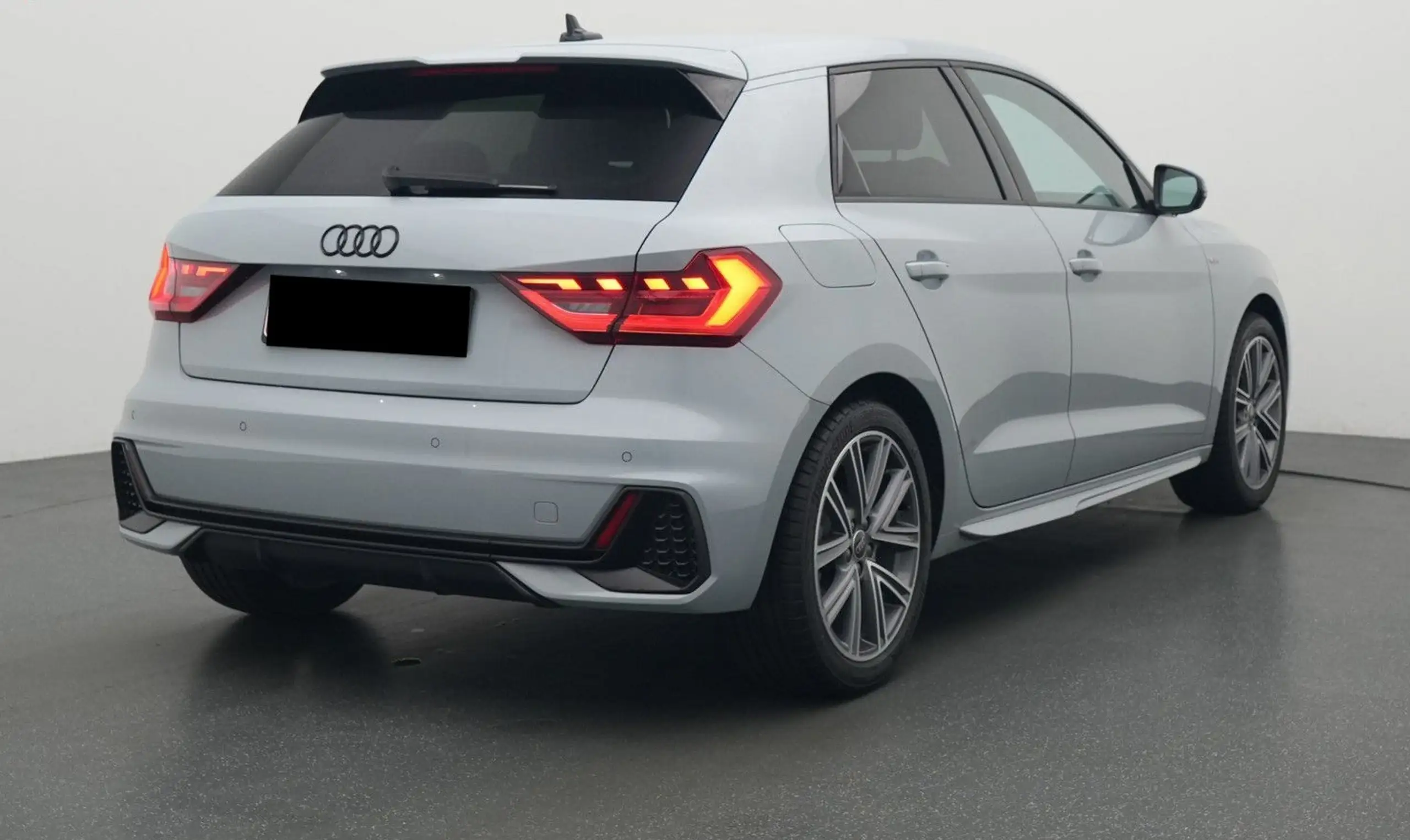 Audi - A1