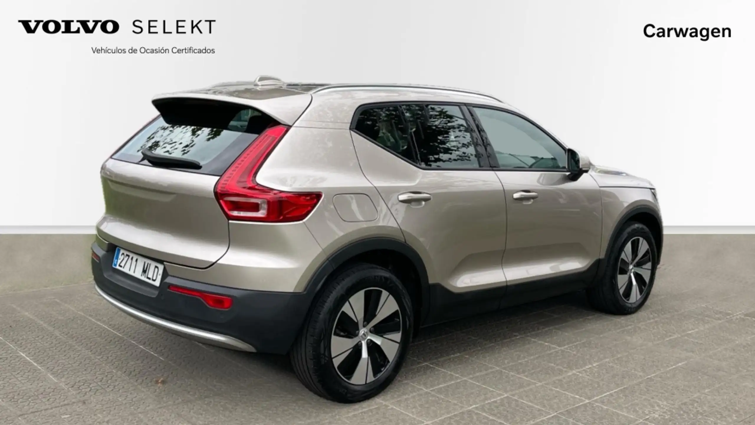 Volvo - XC40