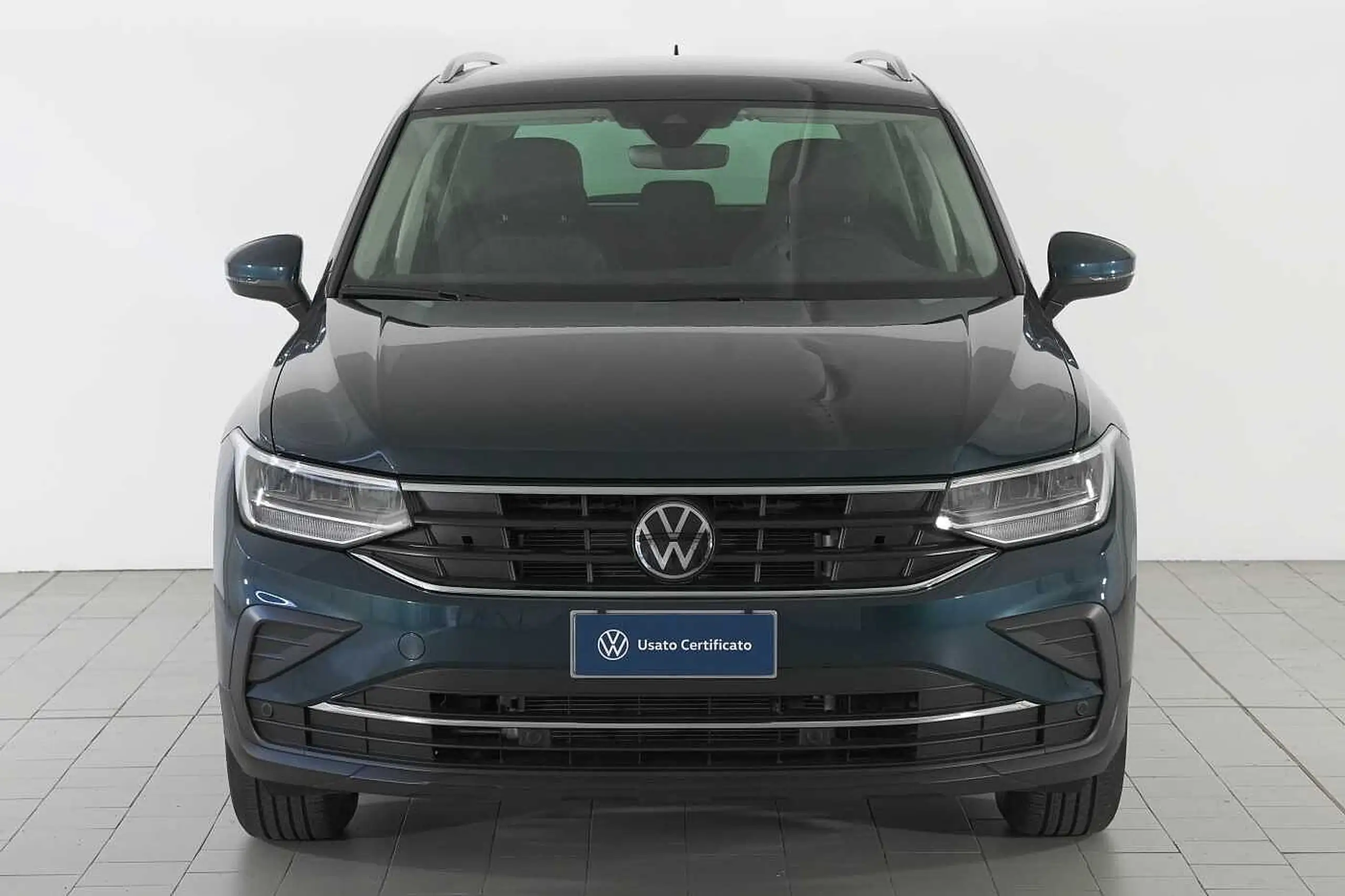 Volkswagen - Tiguan