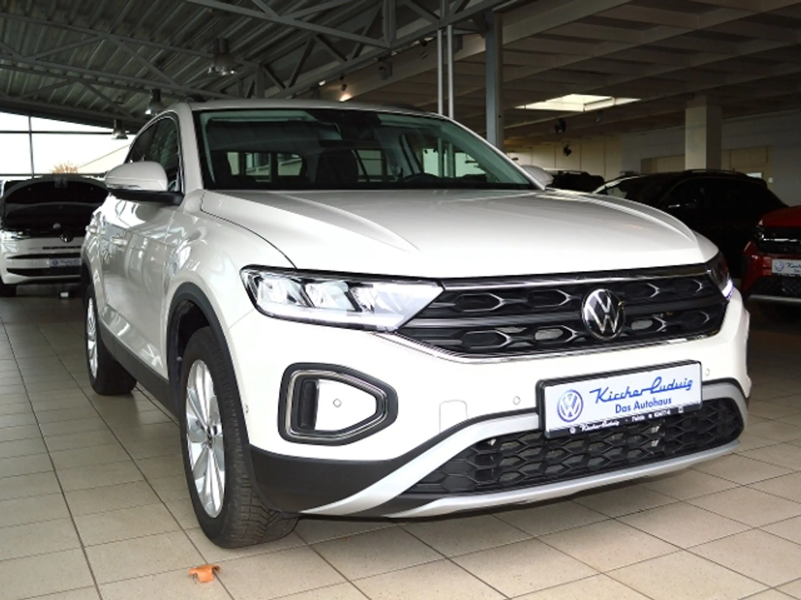 Volkswagen T-Roc 2023