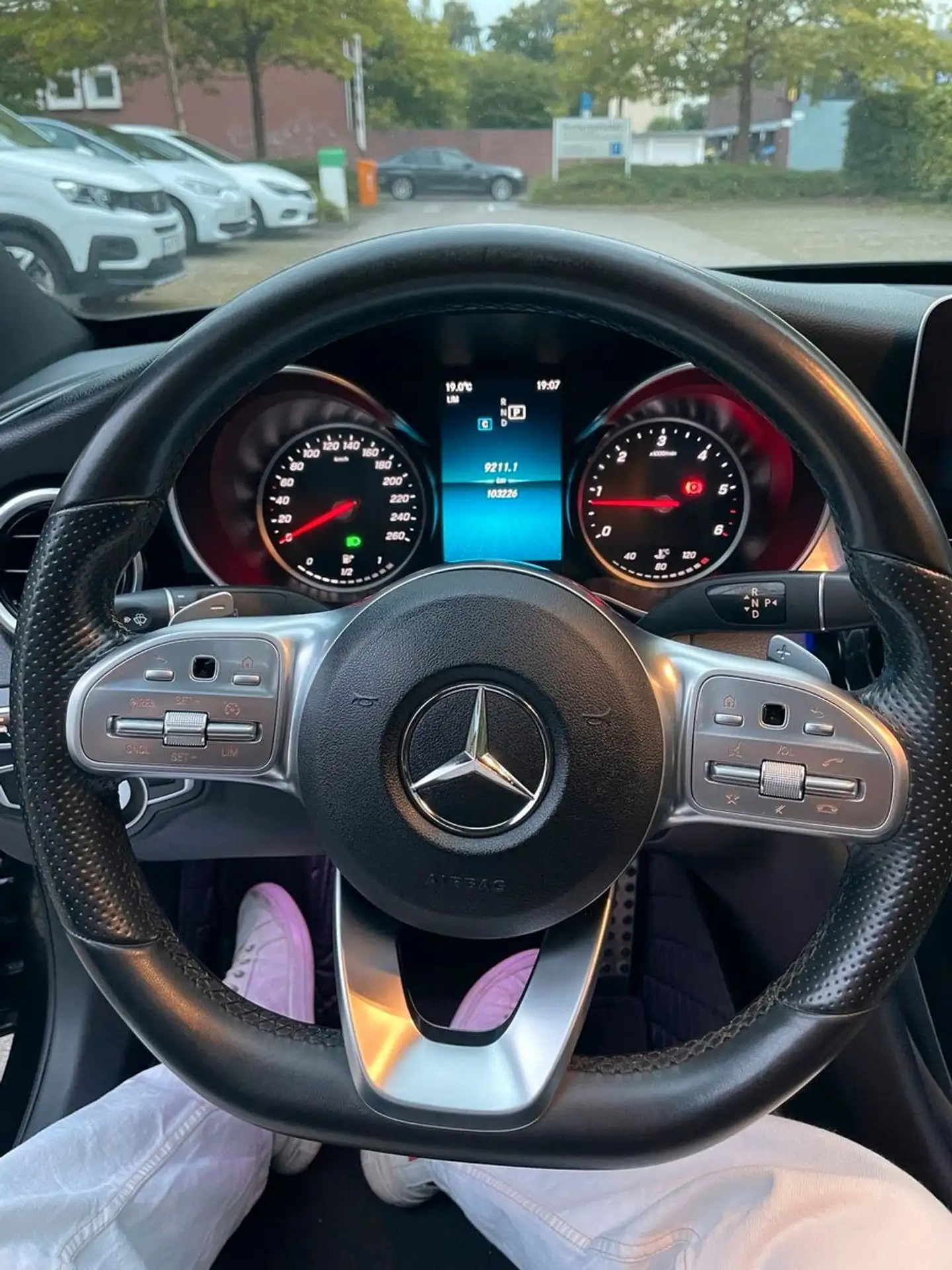 Mercedes-Benz - C 220