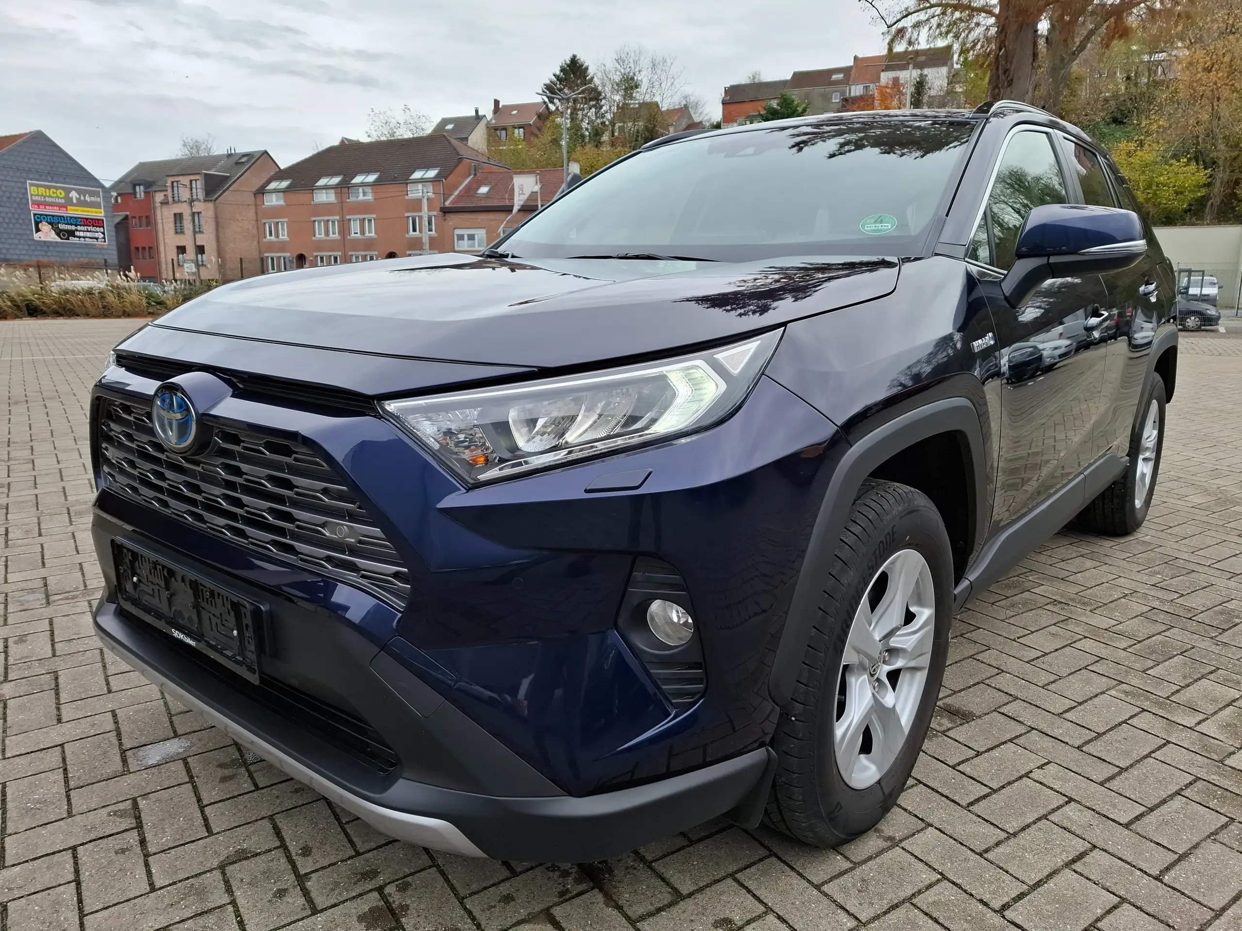 Toyota - RAV 4