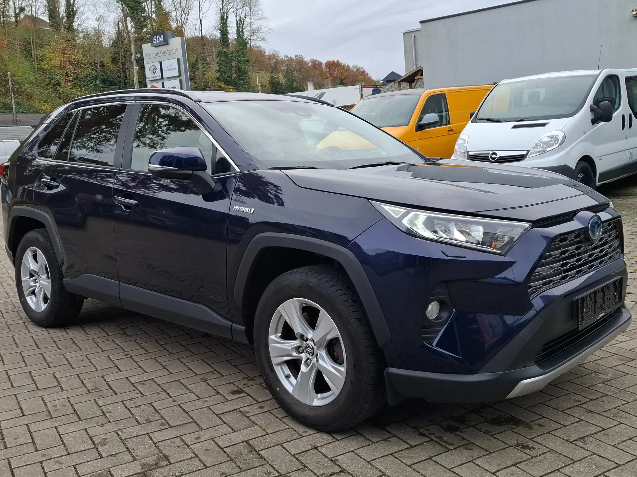 Toyota - RAV 4