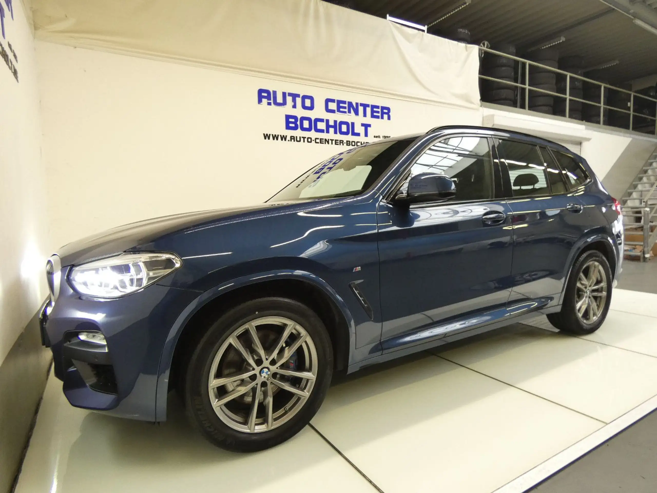 BMW - X3