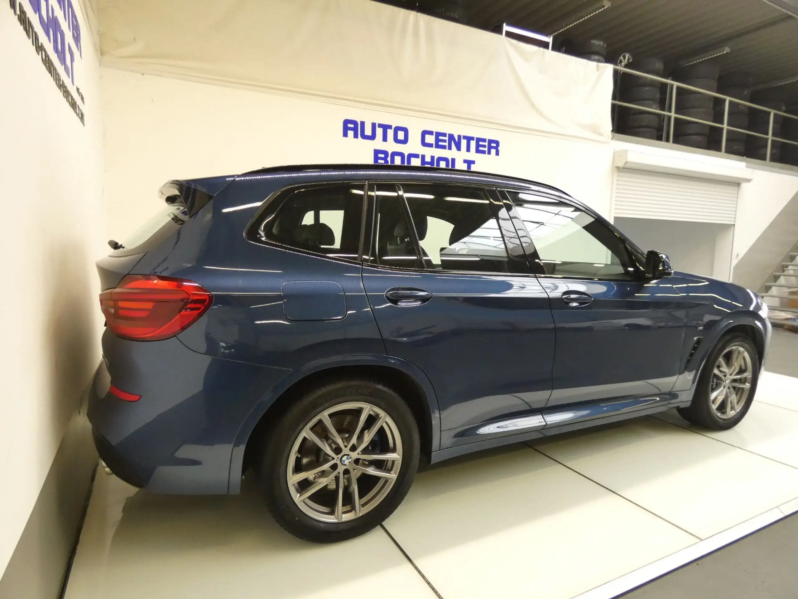 BMW - X3