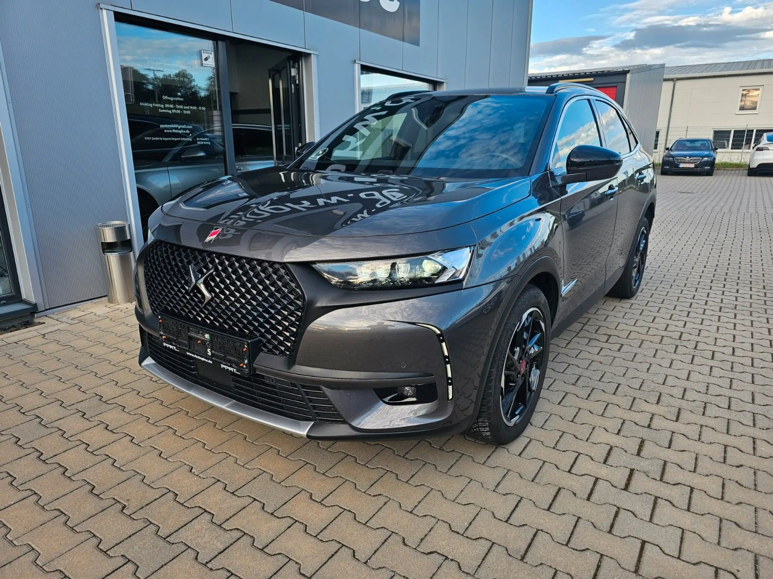 DS Automobiles - DS 7 Crossback