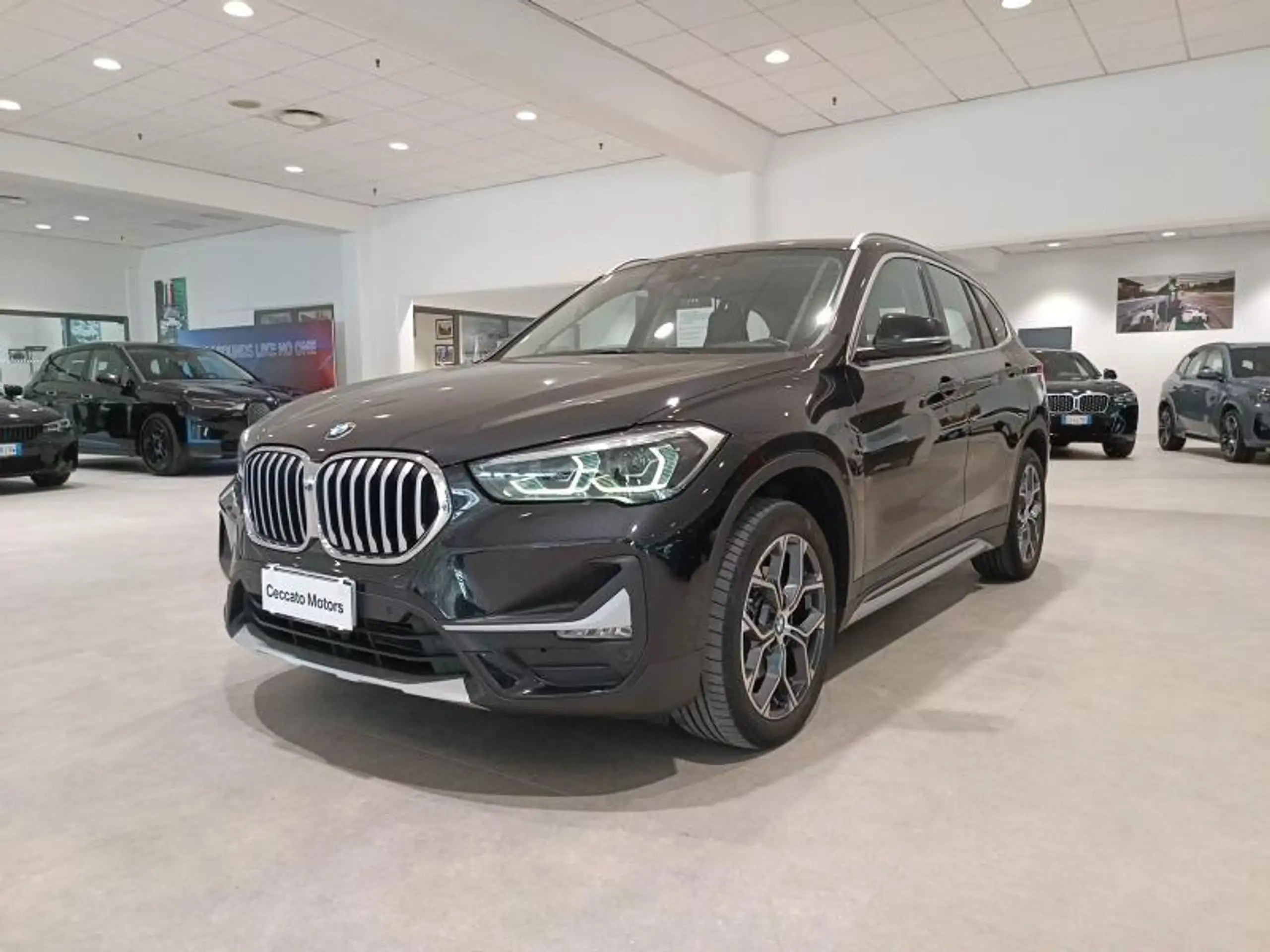 BMW - X1