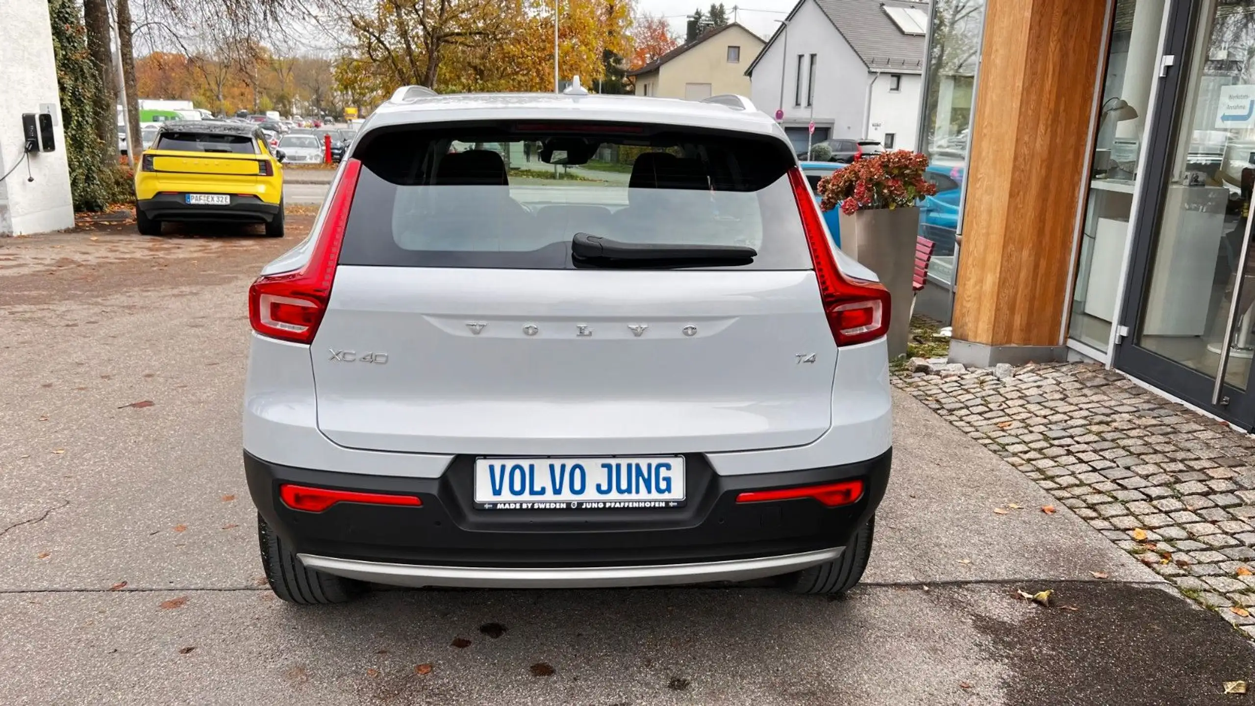 Volvo - XC40