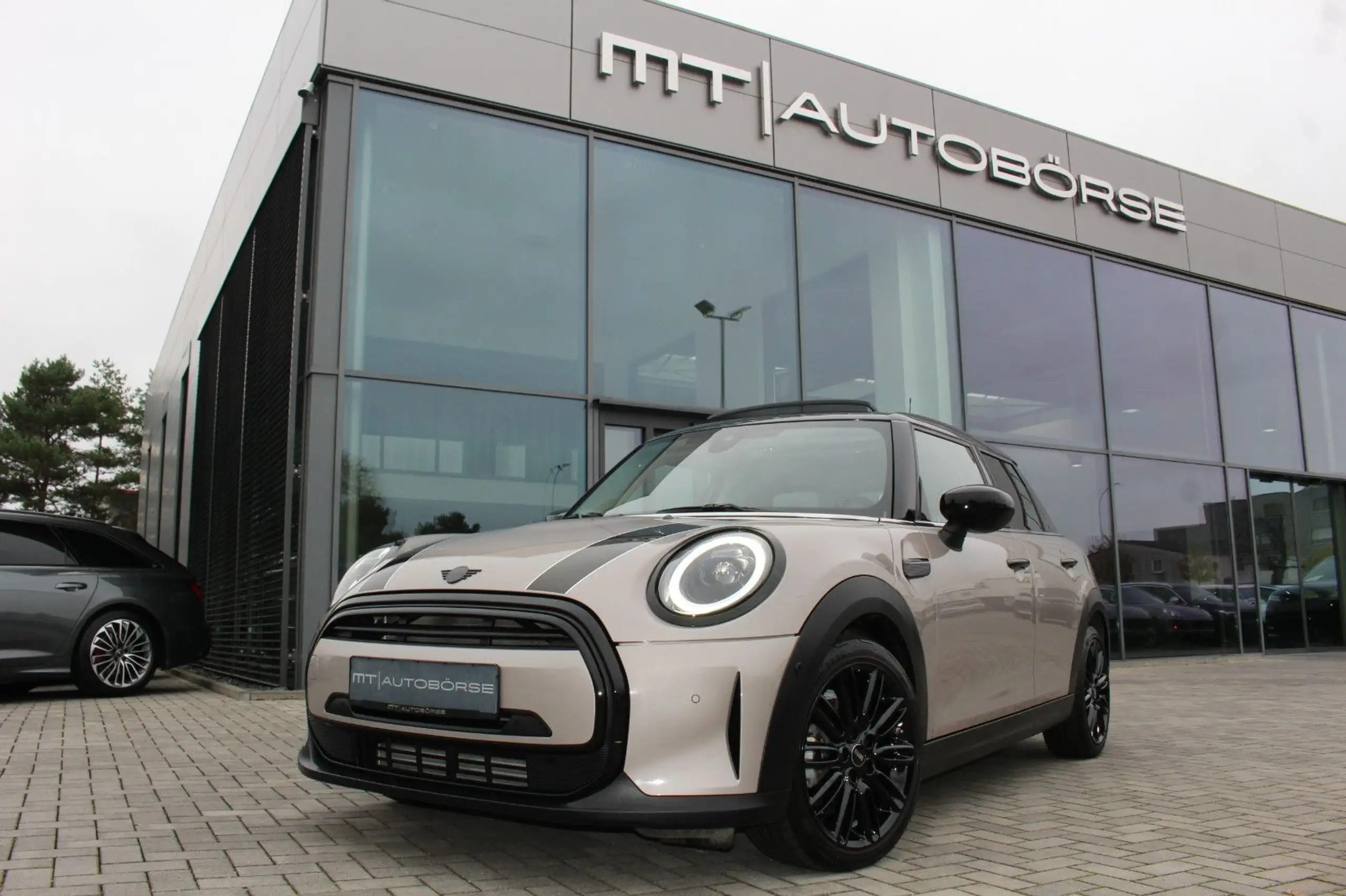 MINI Cooper 2022