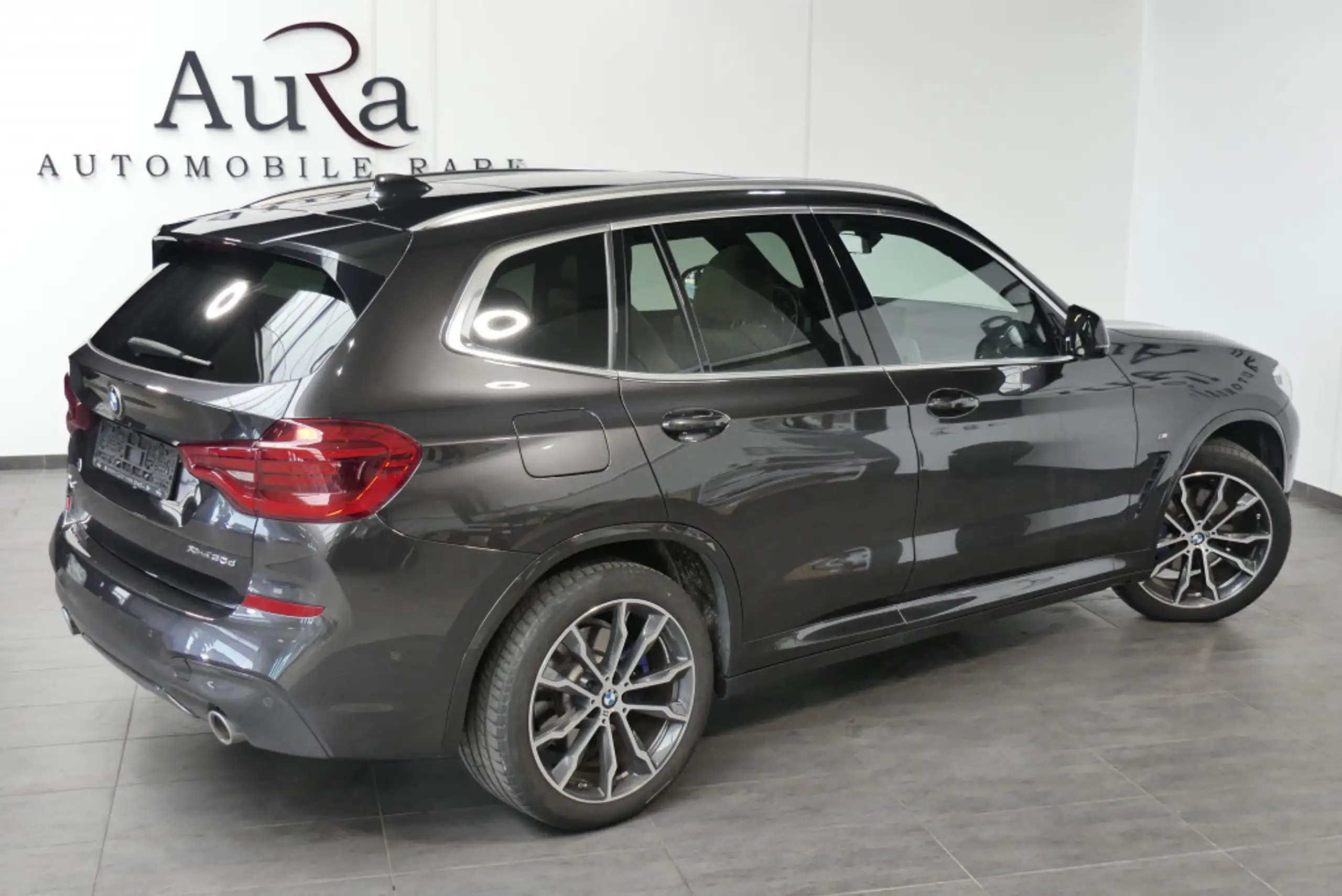 BMW - X3