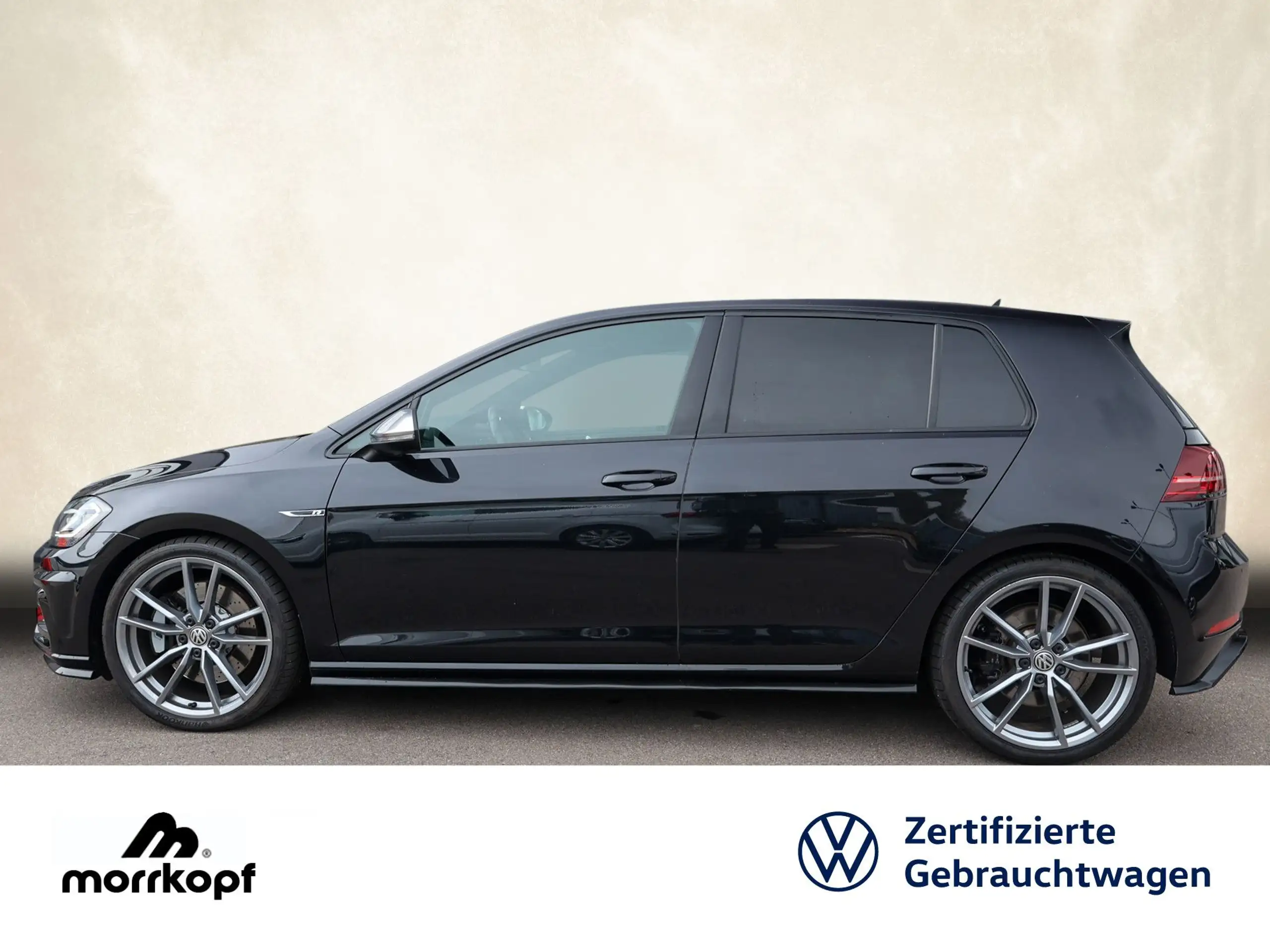 Volkswagen - Golf