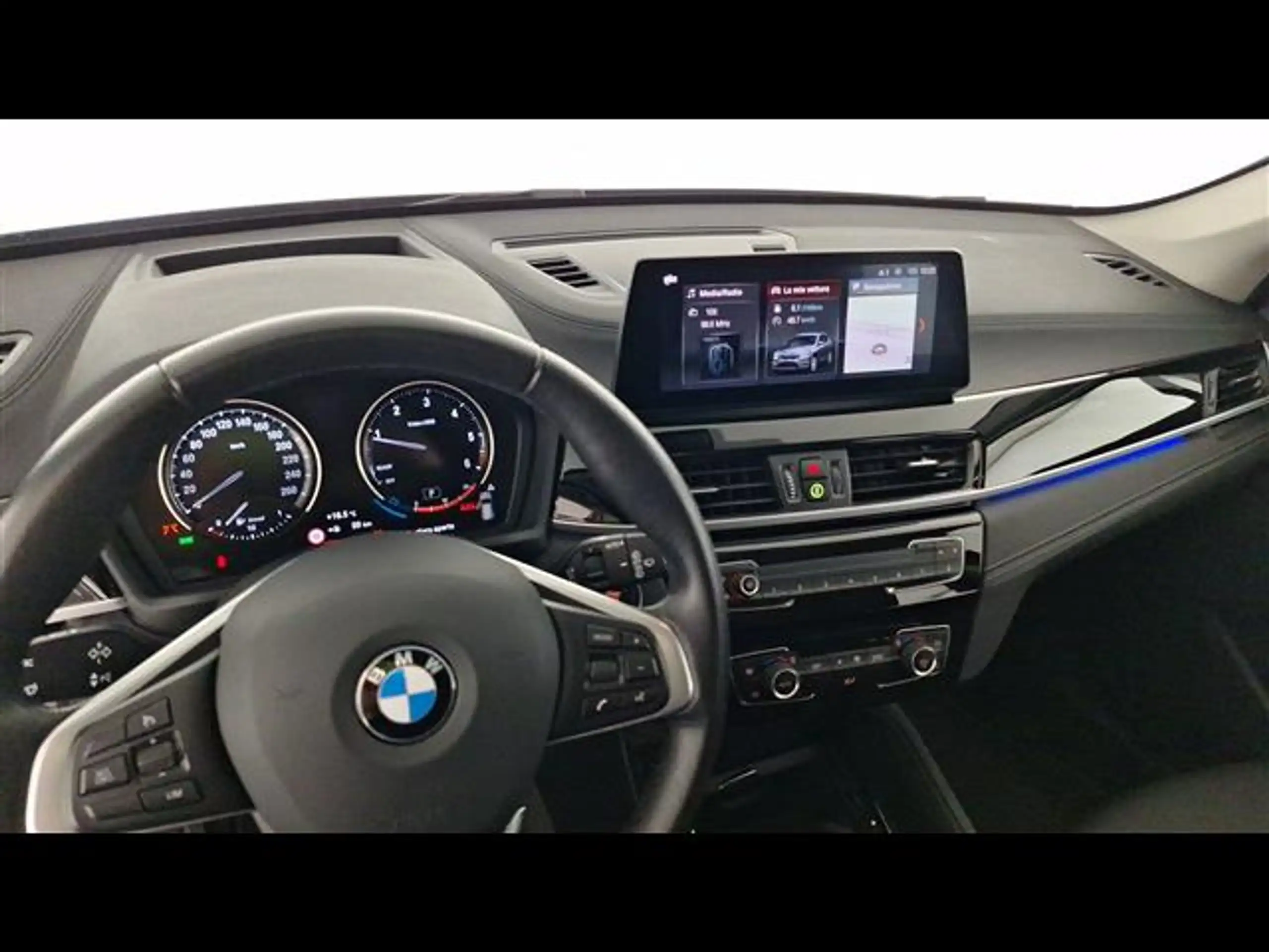 BMW - X1