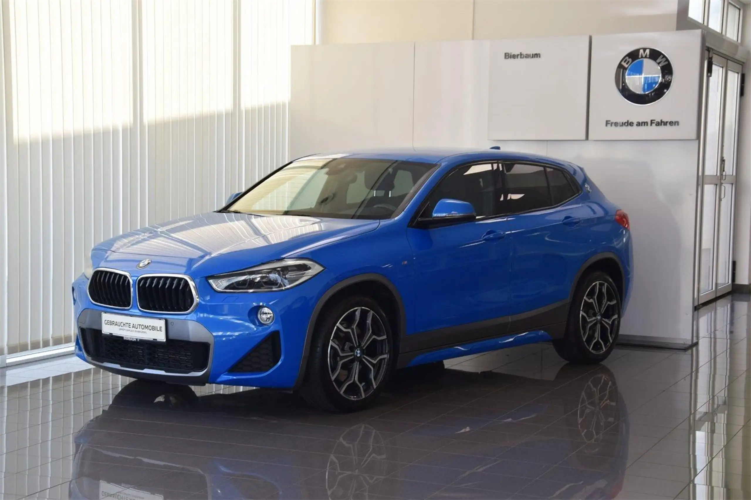 BMW - X2