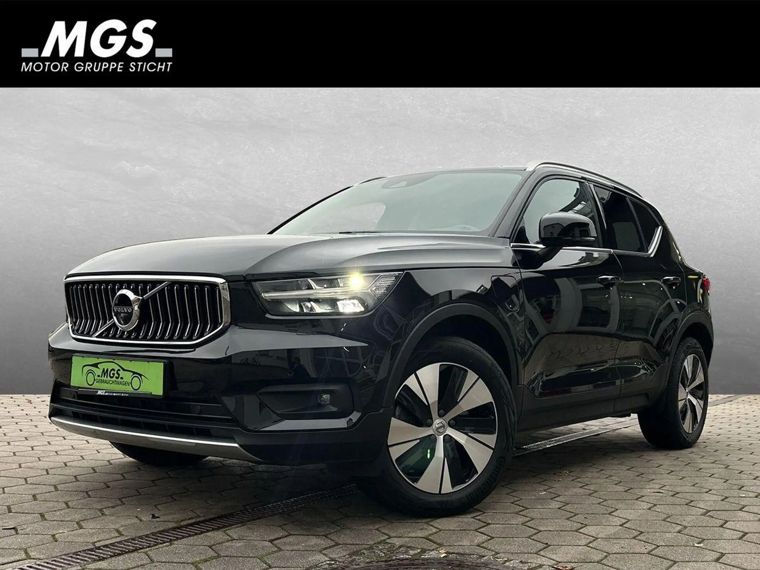 Volvo XC40 2021