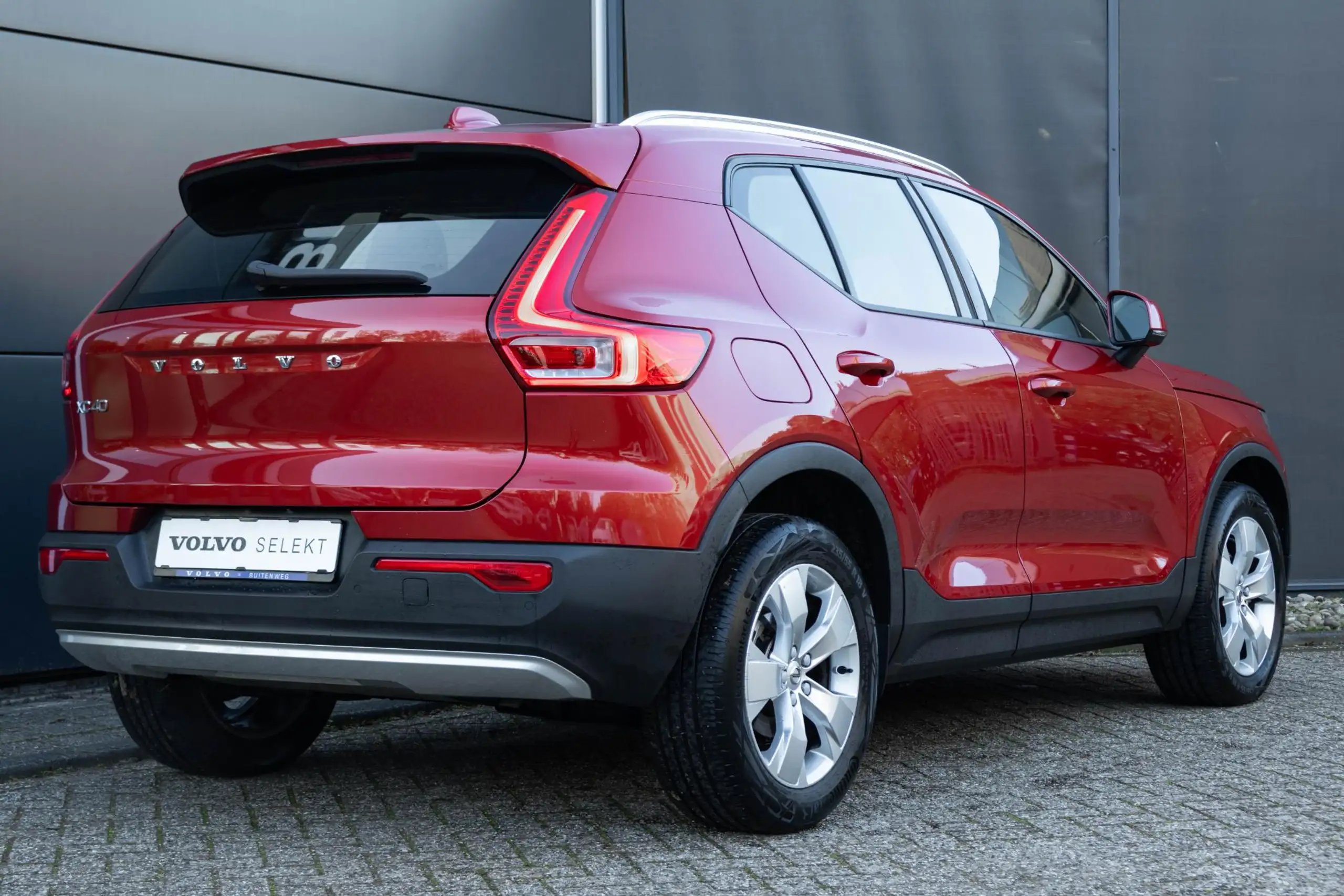 Volvo - XC40