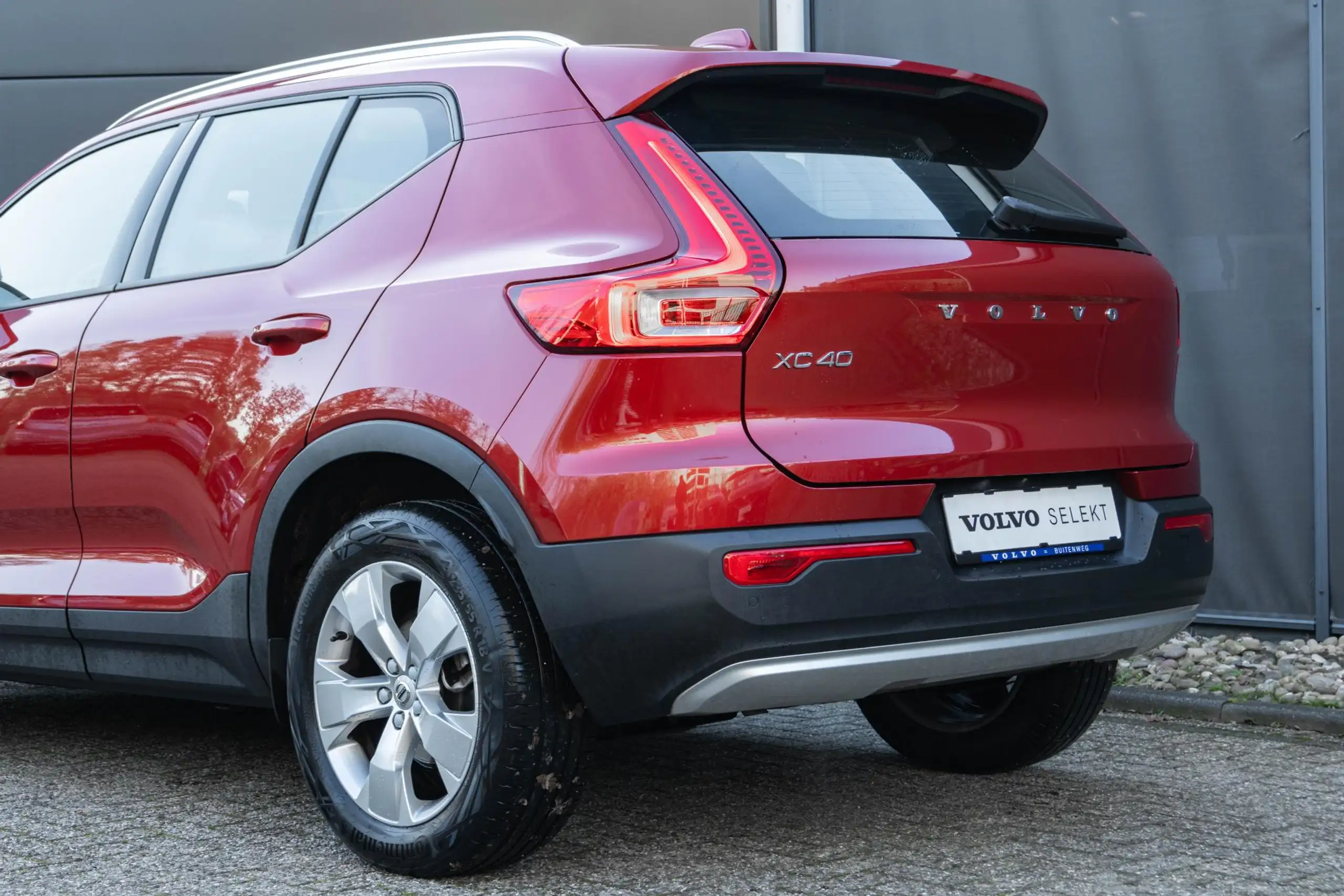 Volvo - XC40