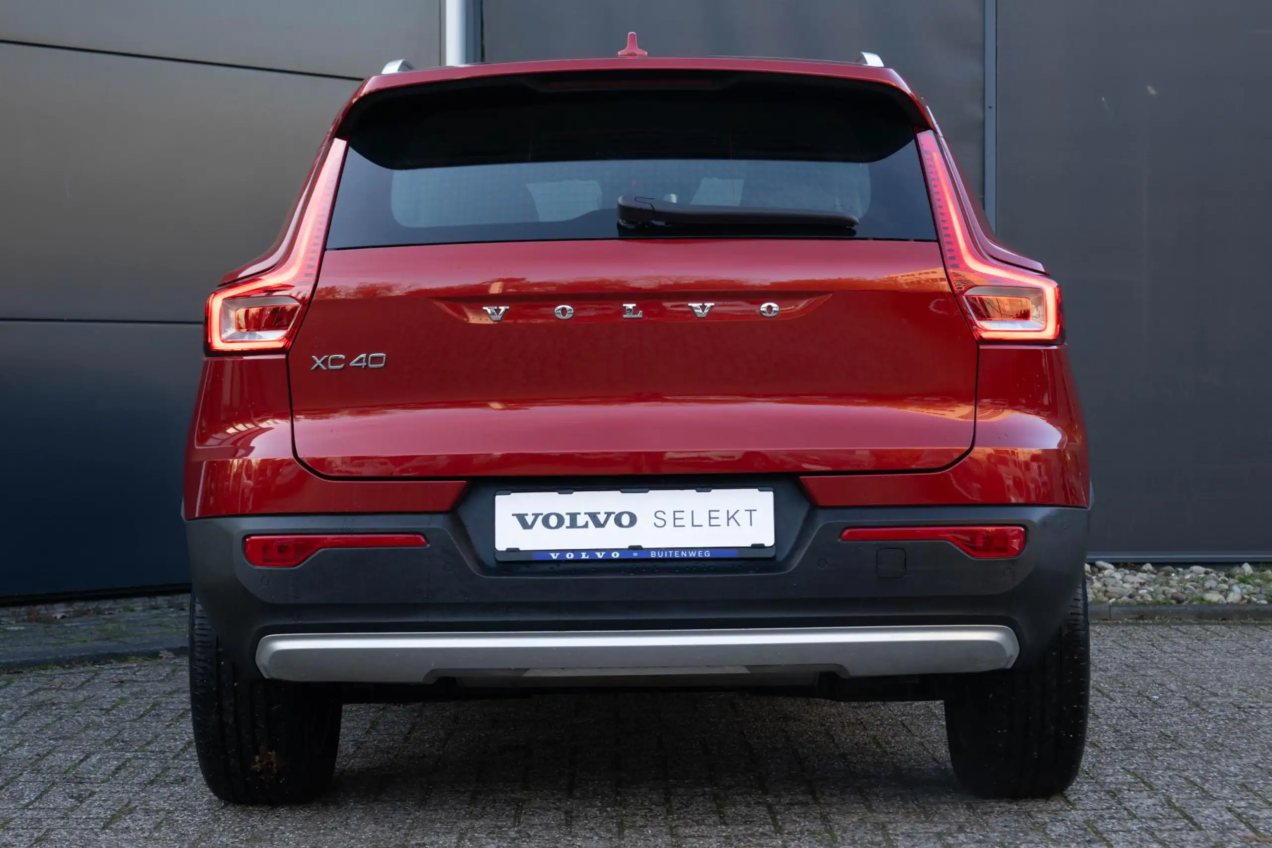 Volvo - XC40