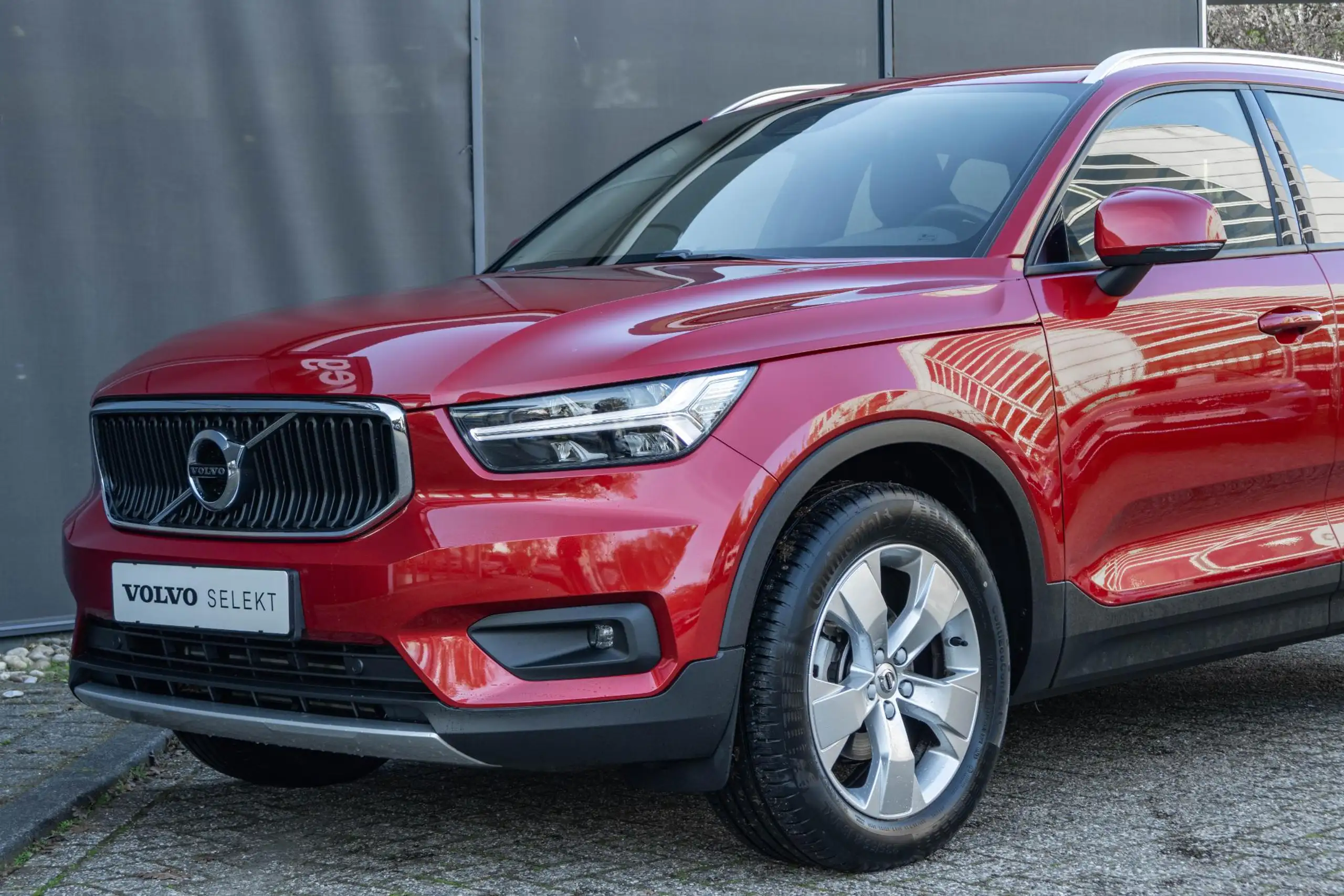 Volvo - XC40