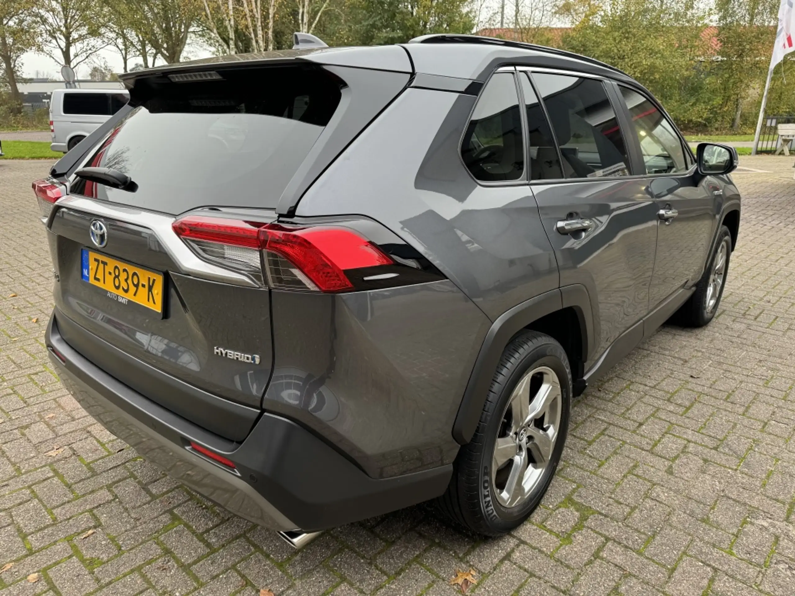 Toyota - RAV 4