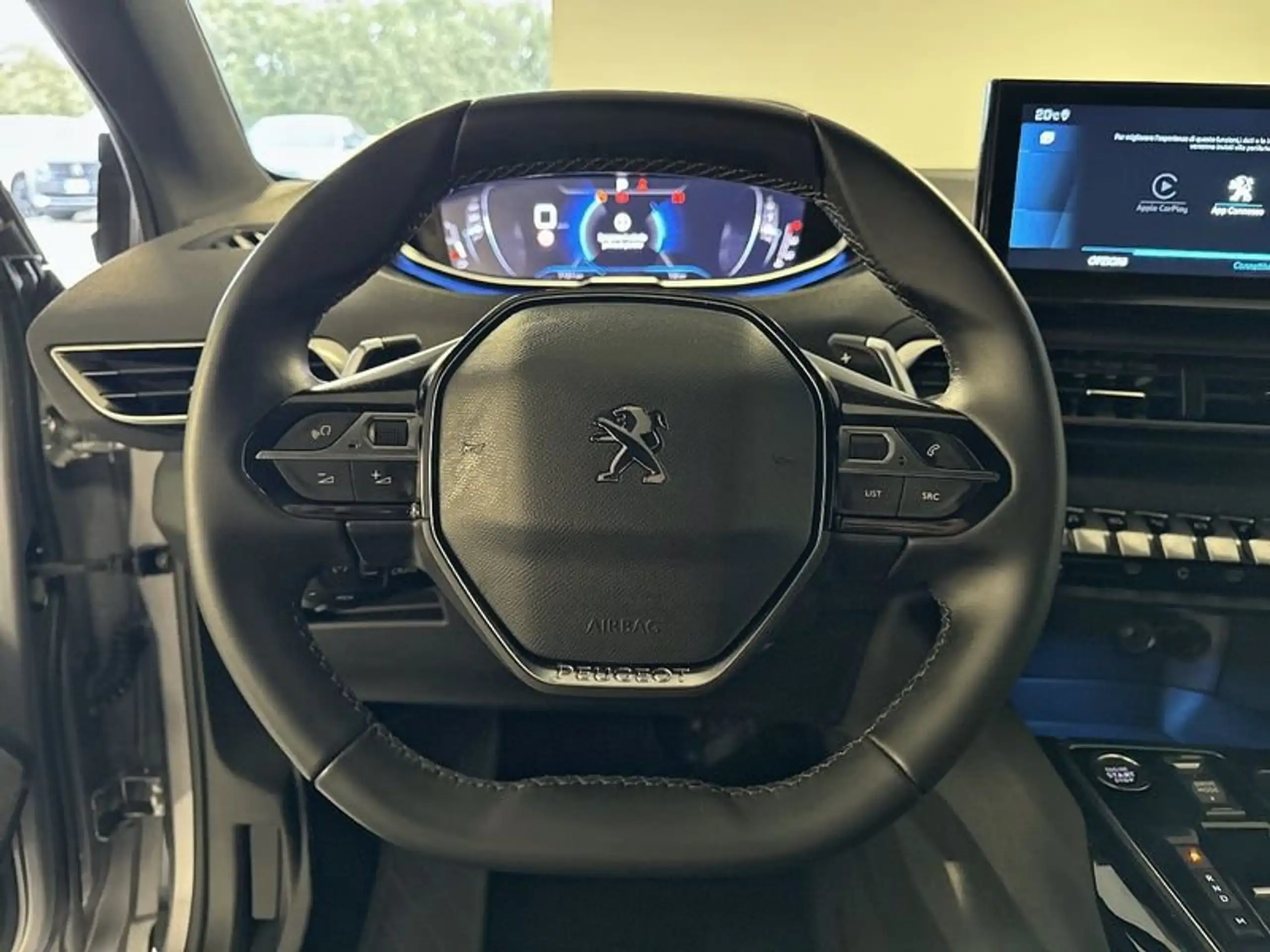 Peugeot - 3008