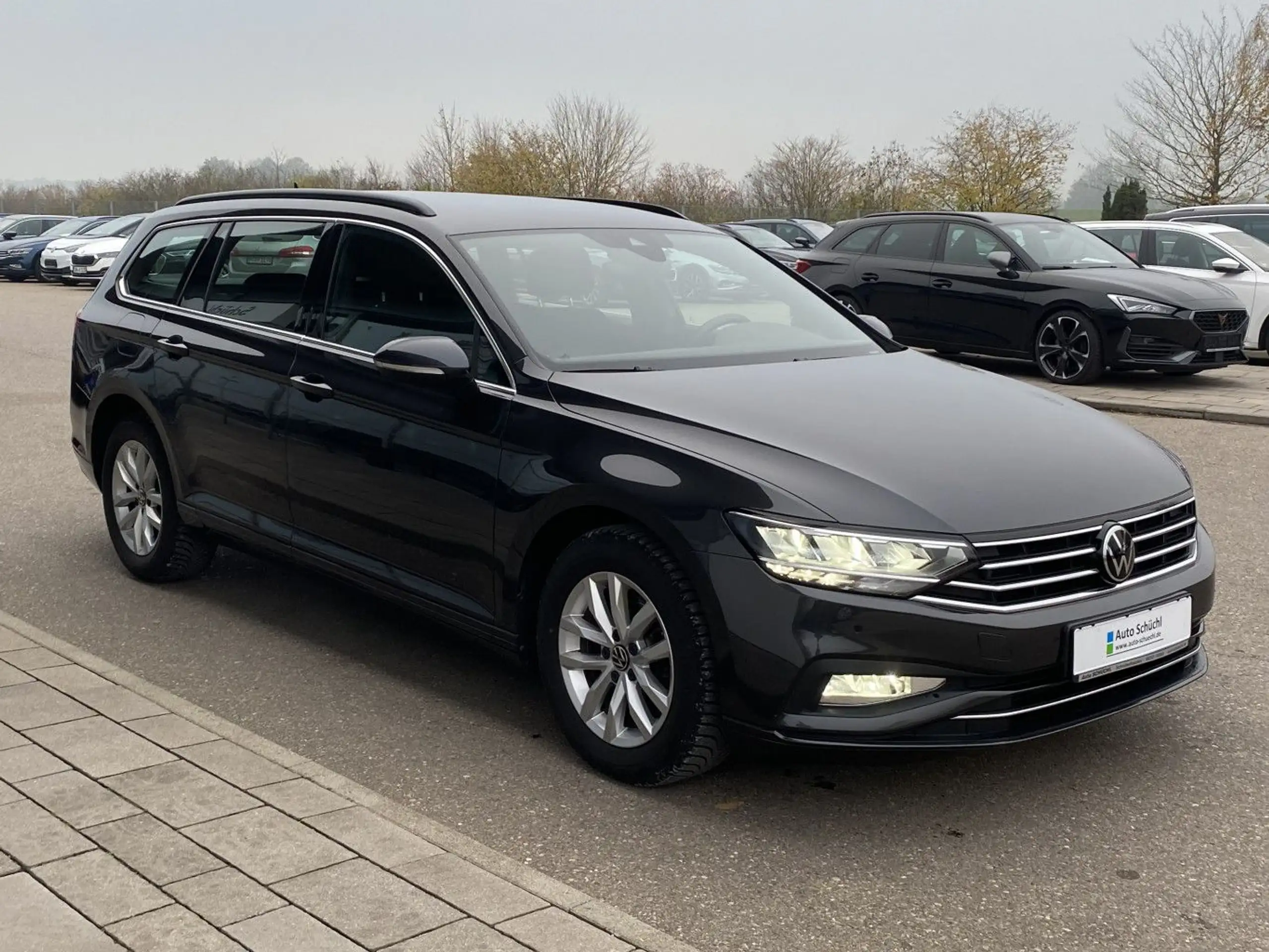 Volkswagen - Passat Variant