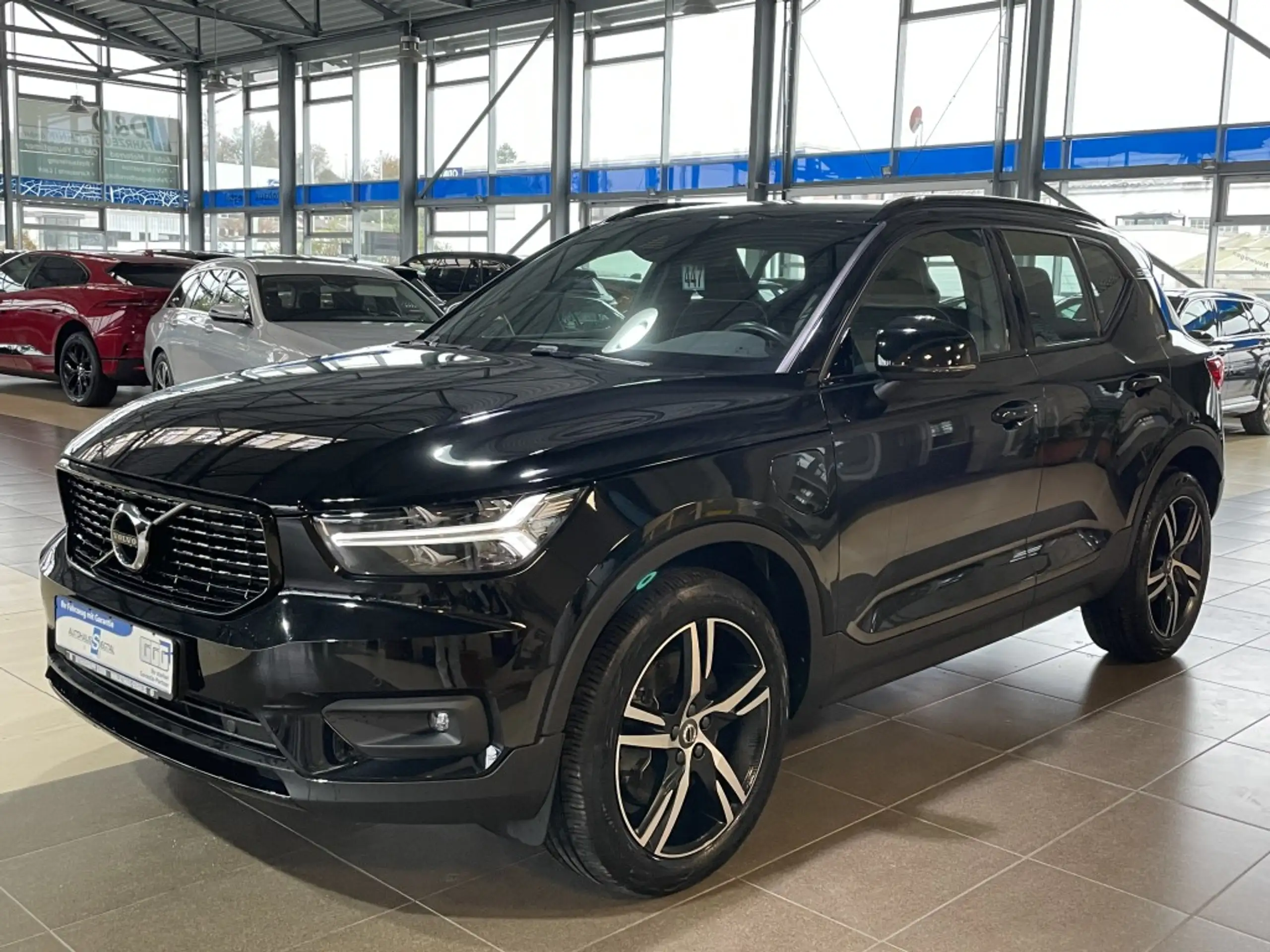 Volvo - XC40