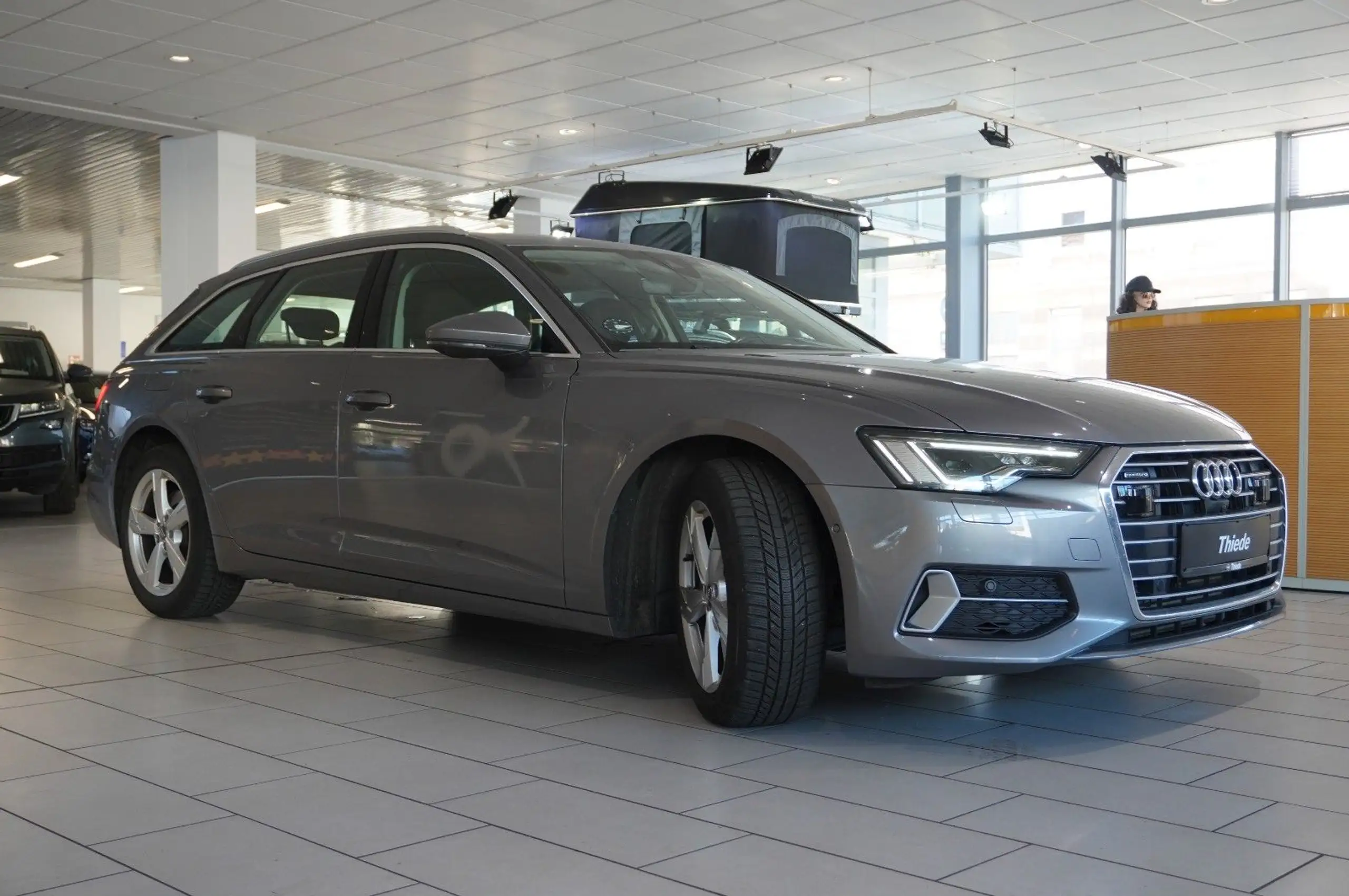 Audi - A6